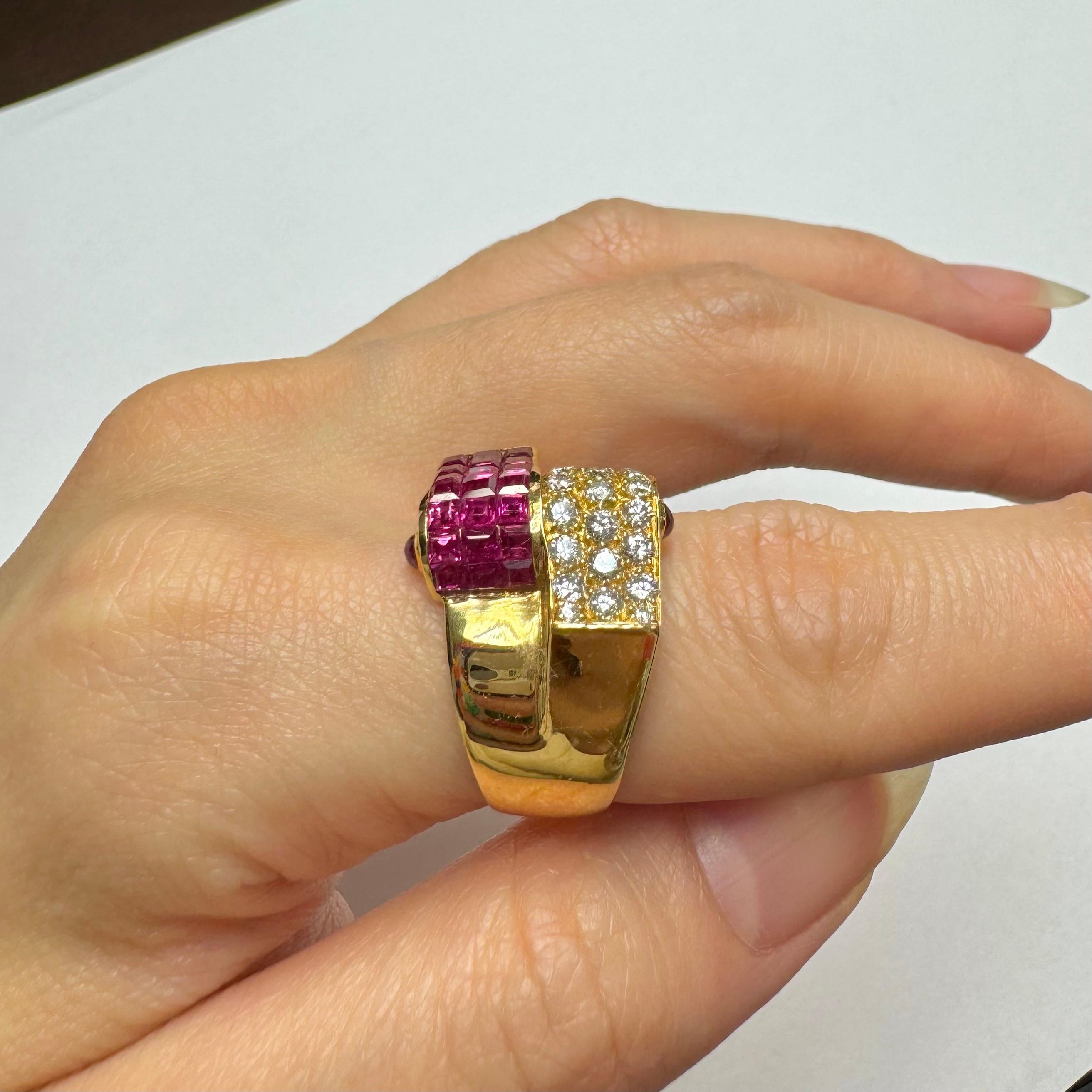 18K Solid Yellow Gold, Ruby and Diamond Mirrored Scroll Design Ring For Sale 2