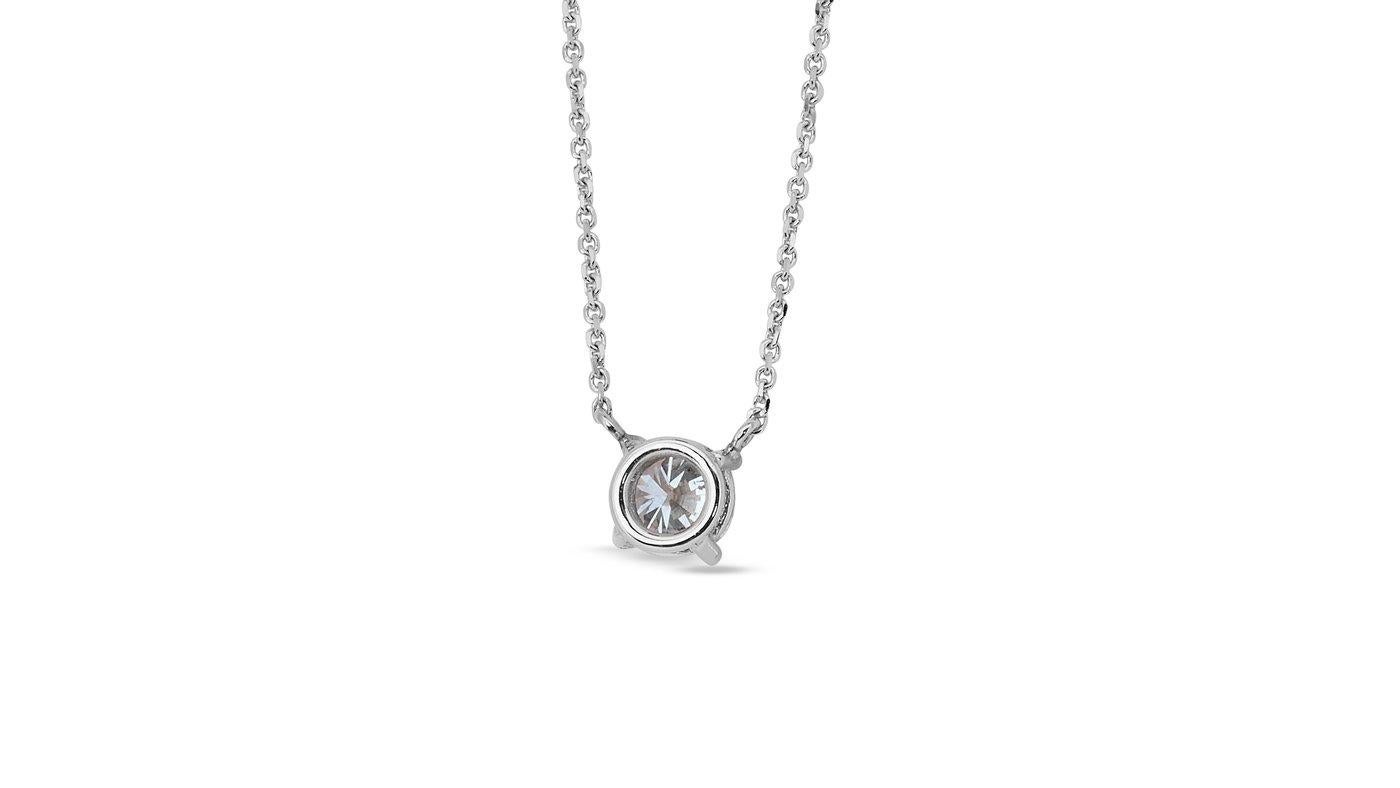 18k Solitaire White Gold Necklace & Pendant with 1.02ct Natural Diamond GIA Cert For Sale 3