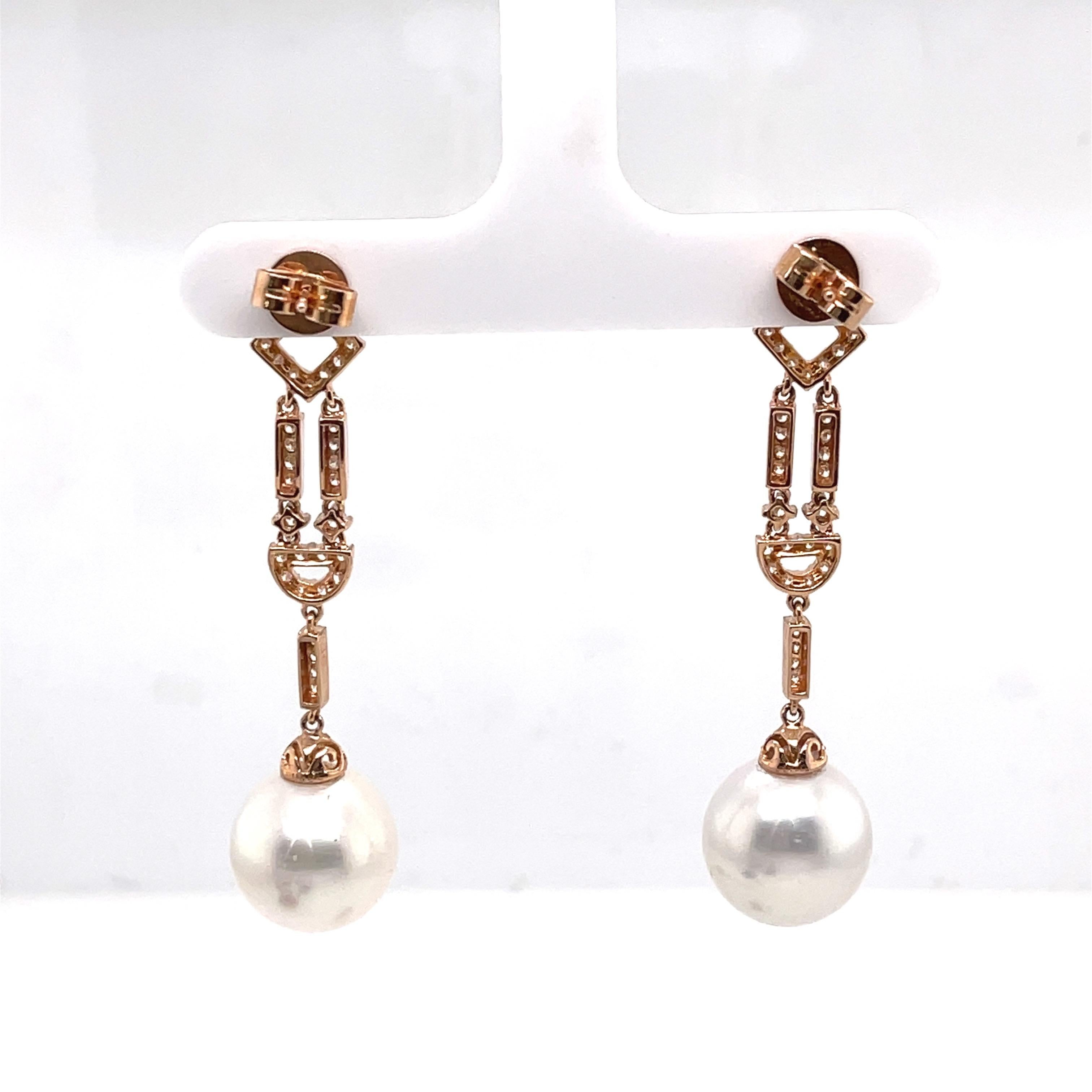 18K South Sea Drop Earrings In New Condition In New York, NY