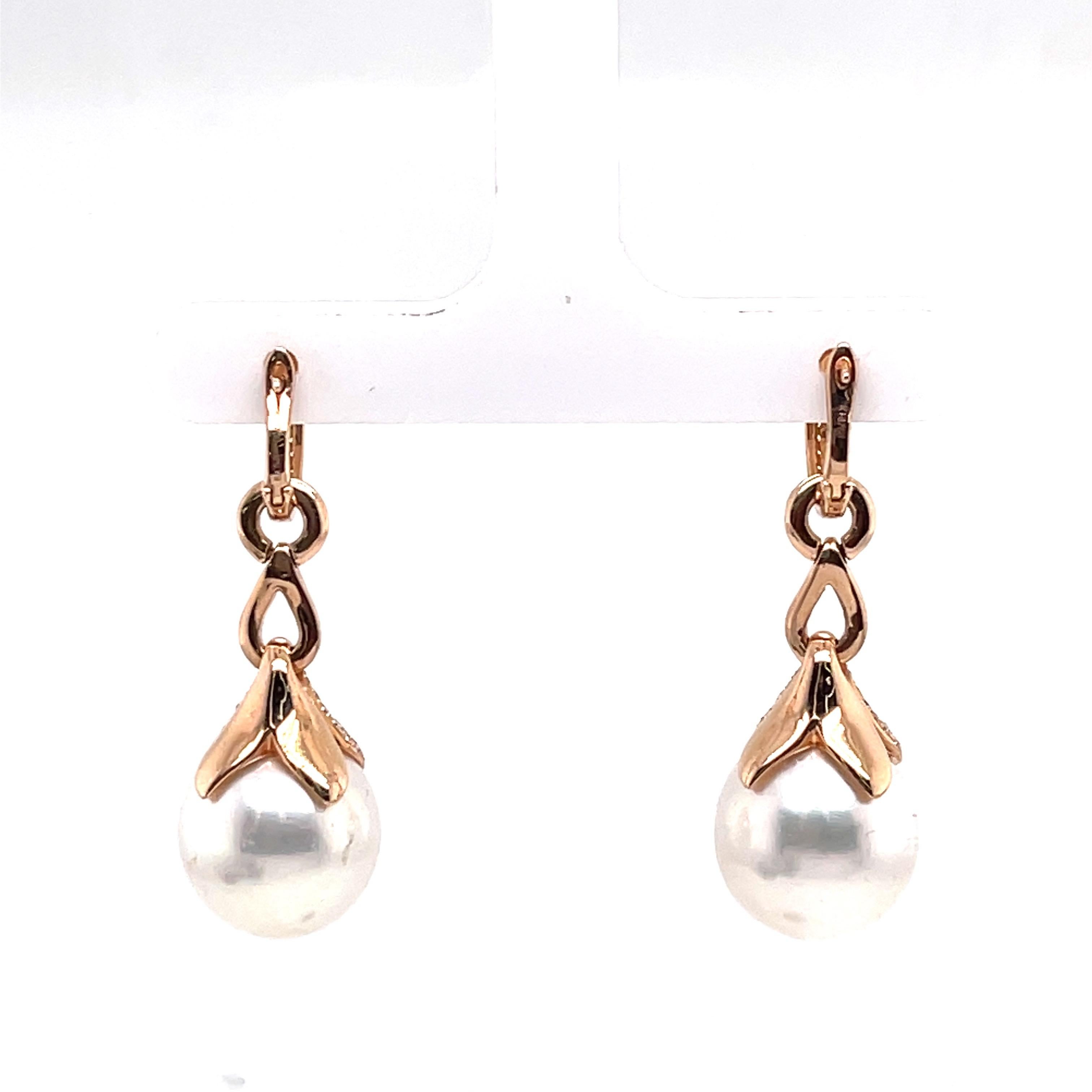 18K South Sea Pearl Drop and Hoop Detachable Earrings In New Condition For Sale In New York, NY