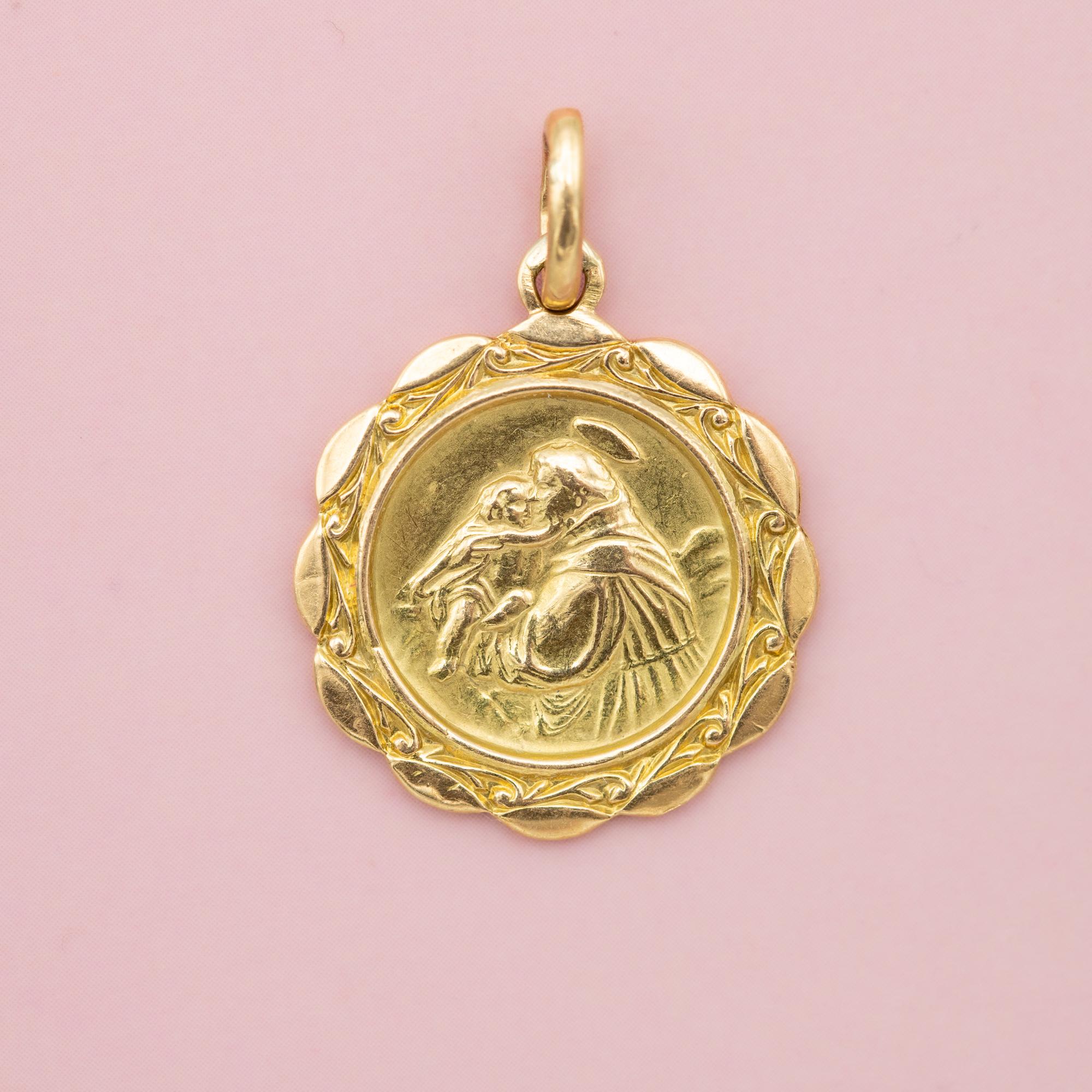 18k Staint Anthony - lost & found - solid yellow gold Saint pendant - Catholic 5