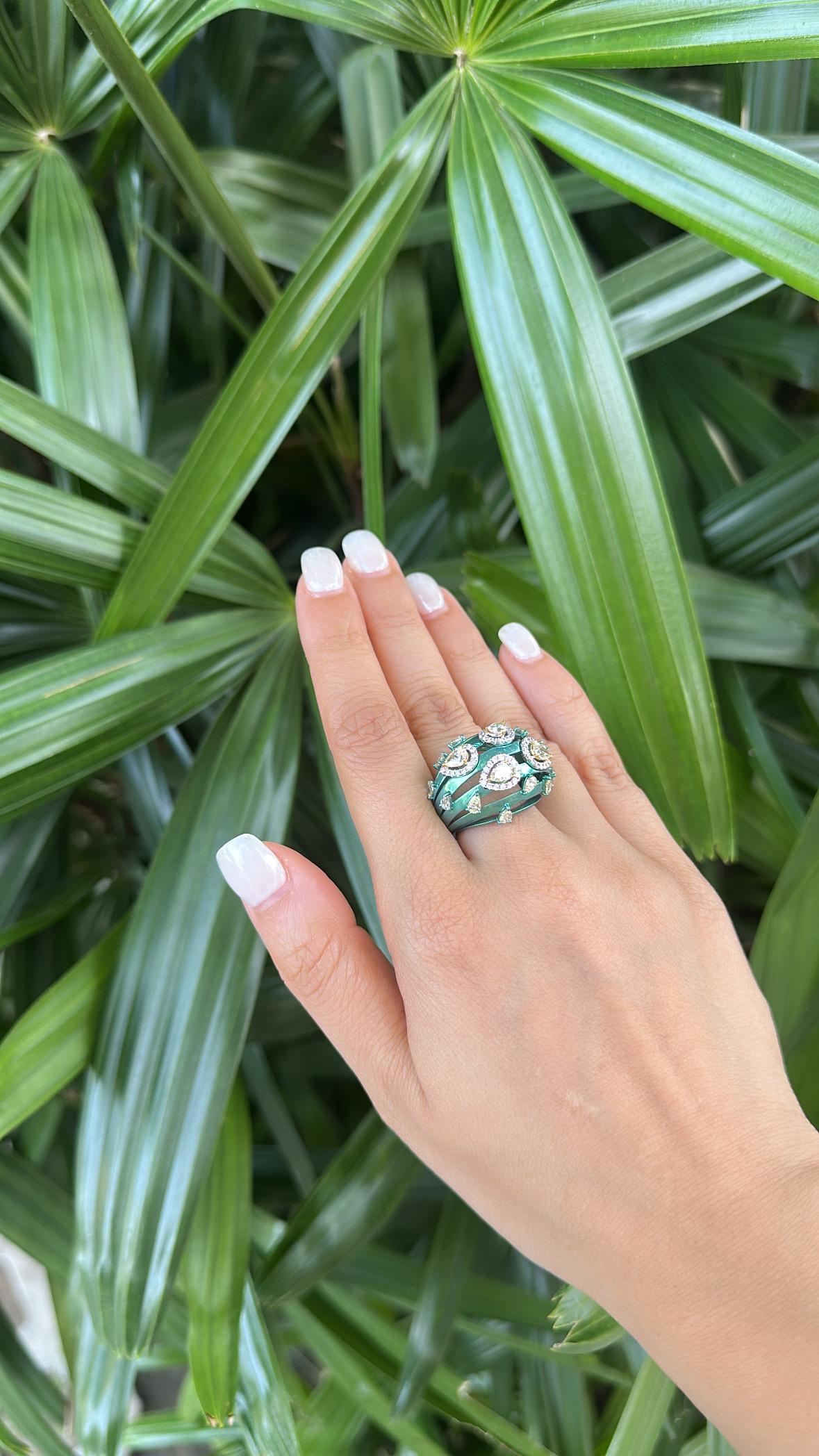 Declaración de 18 quilates, 2,88 quilates, Anillo de oro blanco pavé de diamantes amarillos y titanio en venta 5