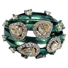 18K Statement, 2.88 carats, Yellow Diamonds Pave white Gold and Titatnium Ring