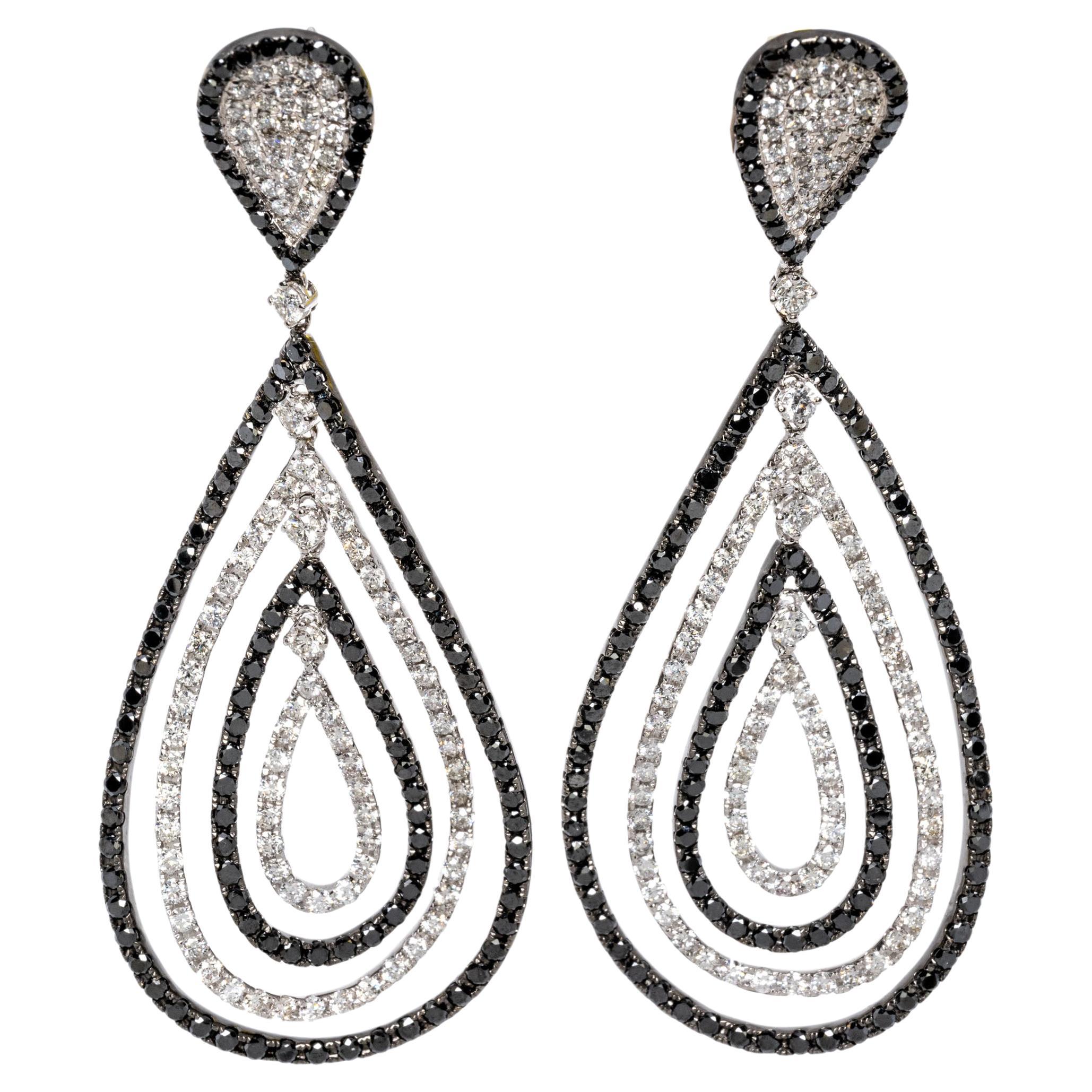 18k Stunning Black and White Diamond Open Chandelier Pendant Earrings, 9.46 TCW For Sale