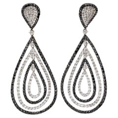 18k Stunning Black and White Diamond Open Chandelier Pendant Earrings, 9.46 TCW