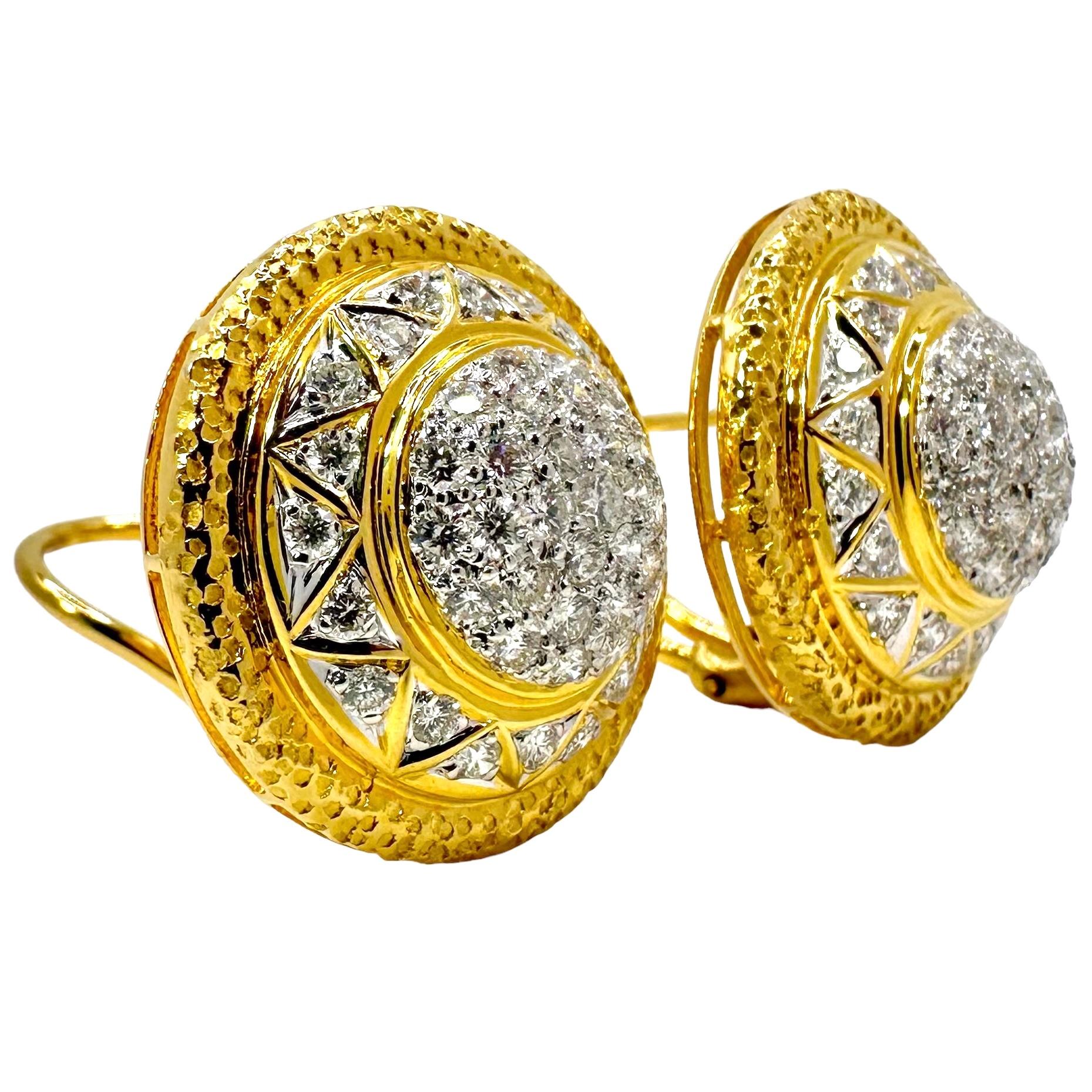 18K Stylish & Tailored Gold & Diamond Encrusted Dome Earrings 7/8 Inch Diameter For Sale 1