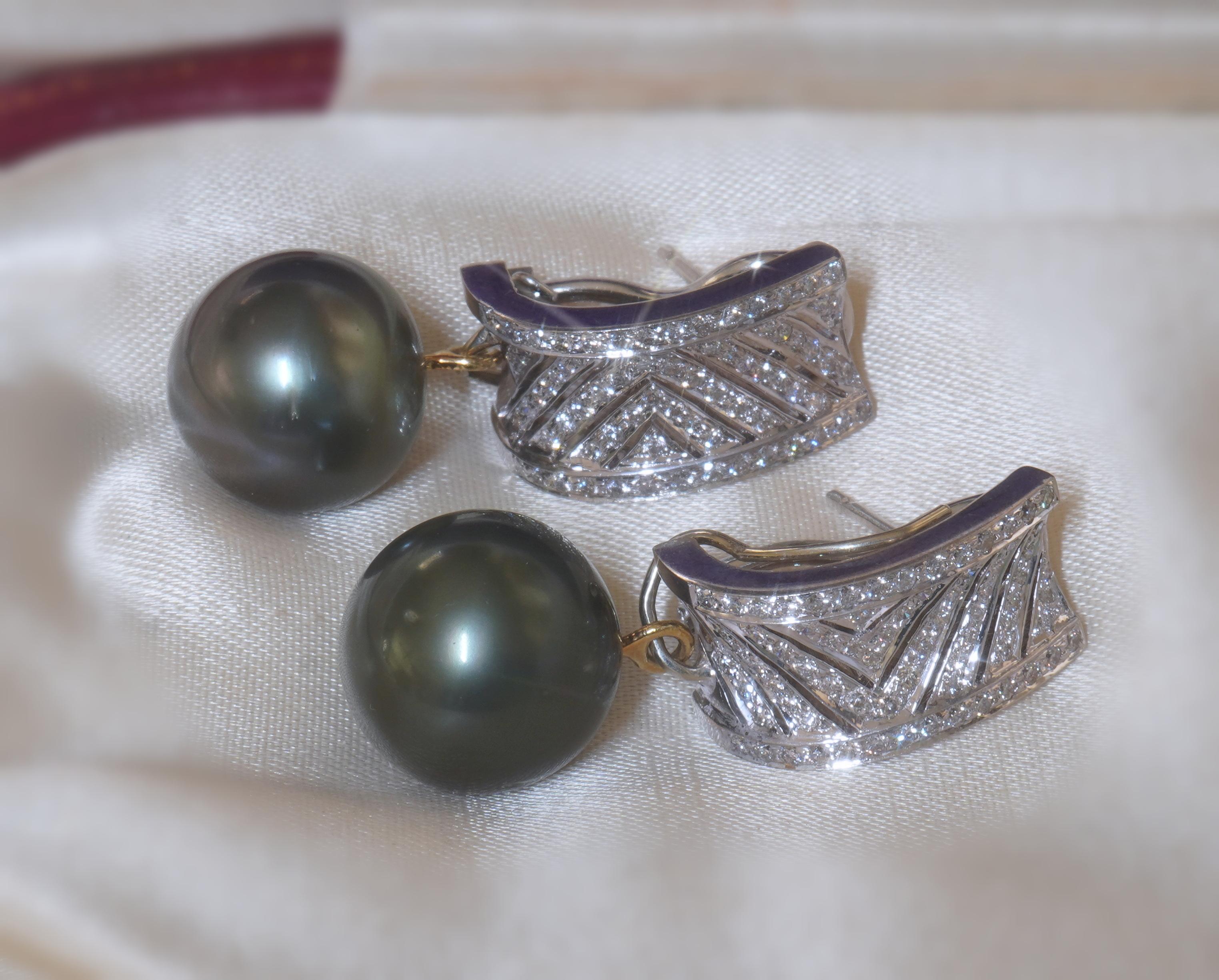 18K Tahitian Pearl Diamond Vintage Earrings Fine Antique GIA 15MM Huge 3.02 CTS For Sale 5