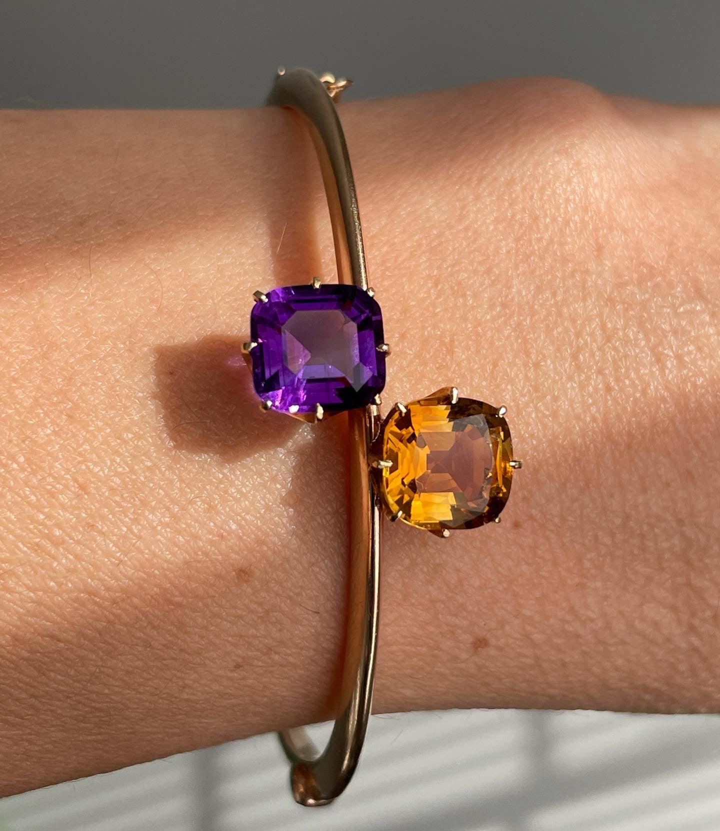 Square Cut 18K TB Starr Citrine and Amethyst Bypass Bangle Bracelet For Sale