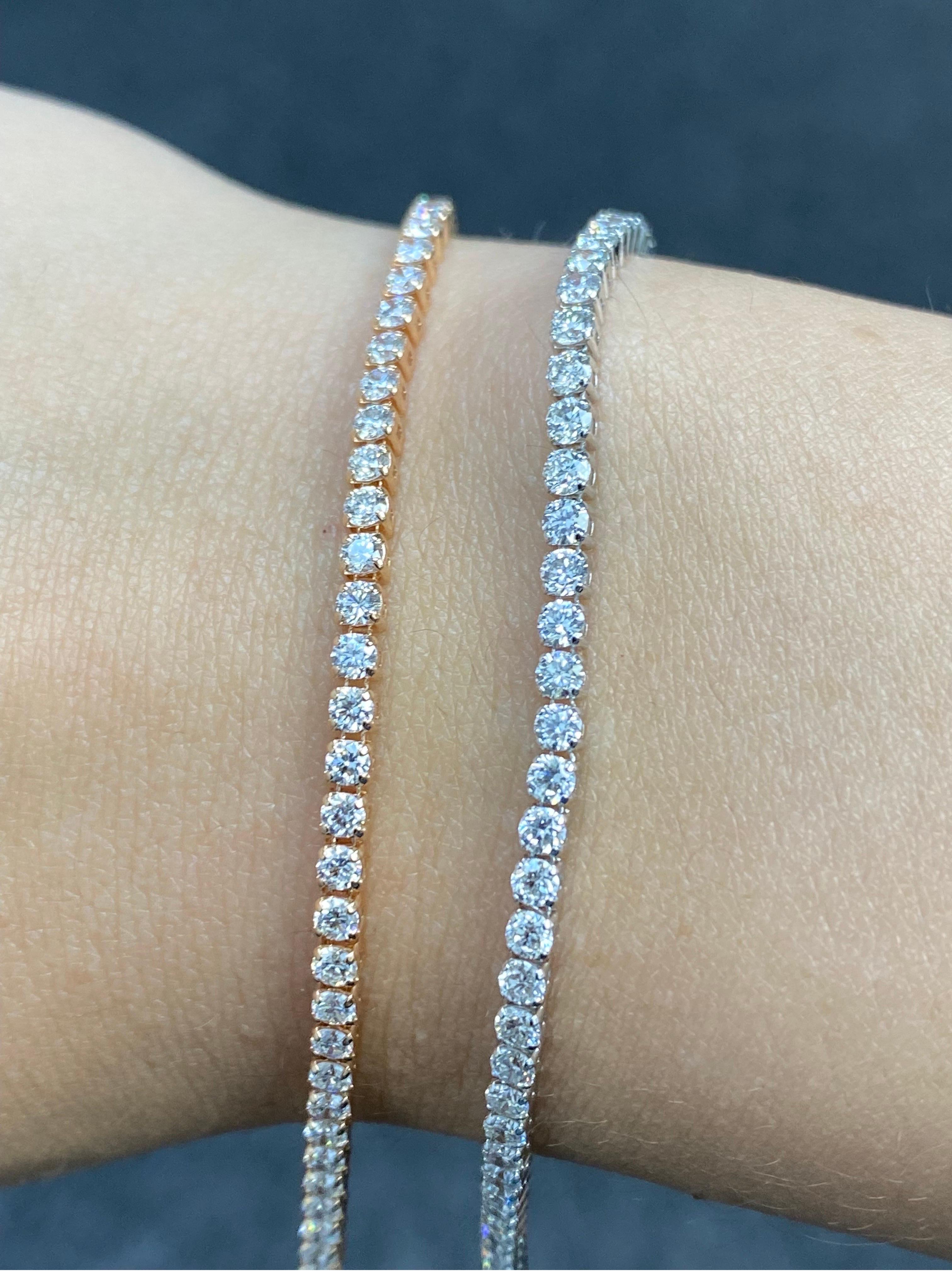 18K Tennis Bracelet In New Condition For Sale In Hong Kong, CN