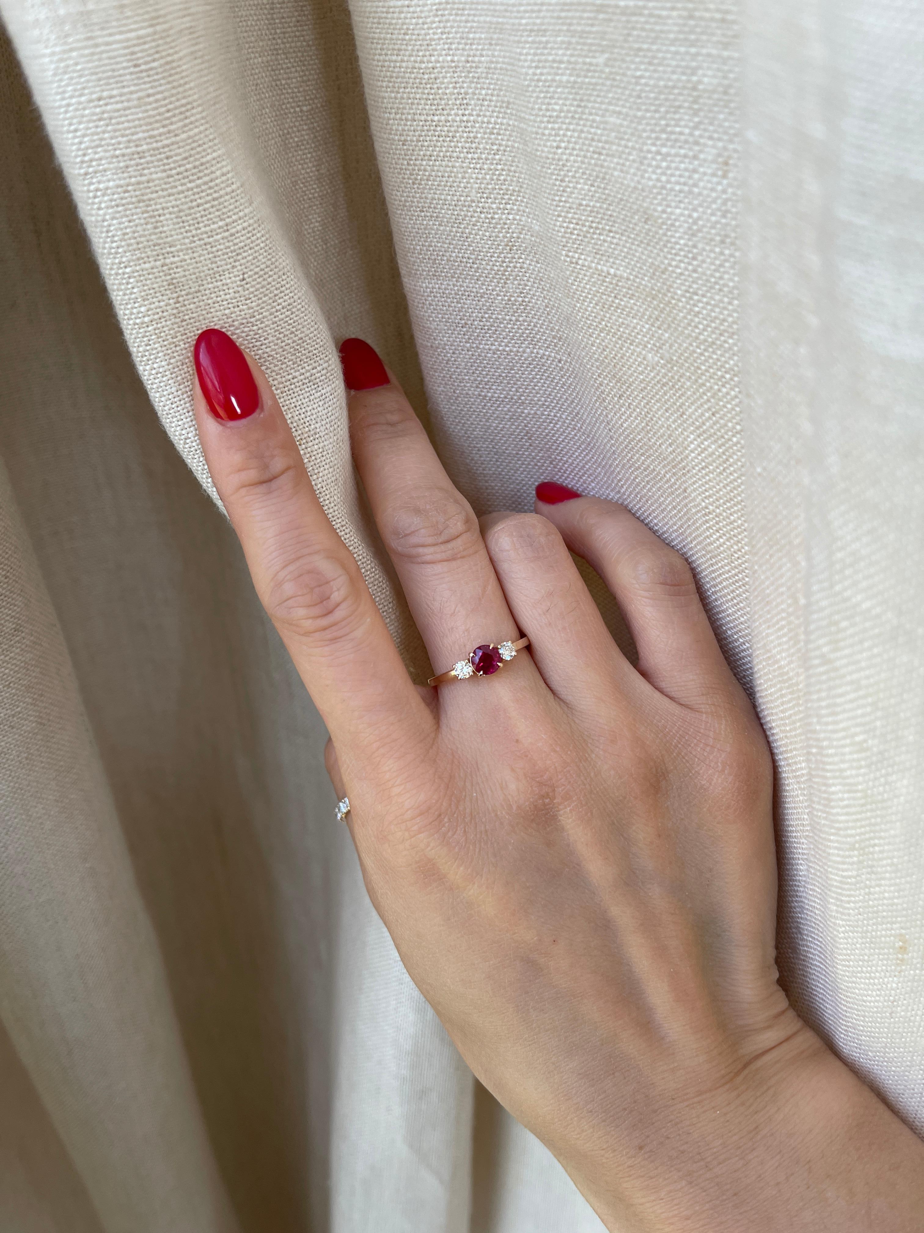 in vendita:  Anello con diamante Rudy a tre pietre in 18 carati 3
