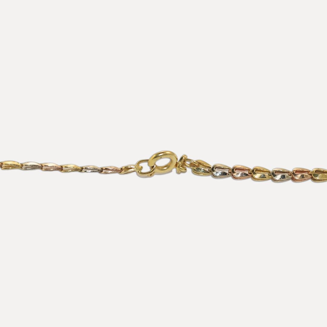 18K Three-Tone Gold Wing Diamond Necklace 0.30ct In Excellent Condition For Sale In Laguna Beach, CA
