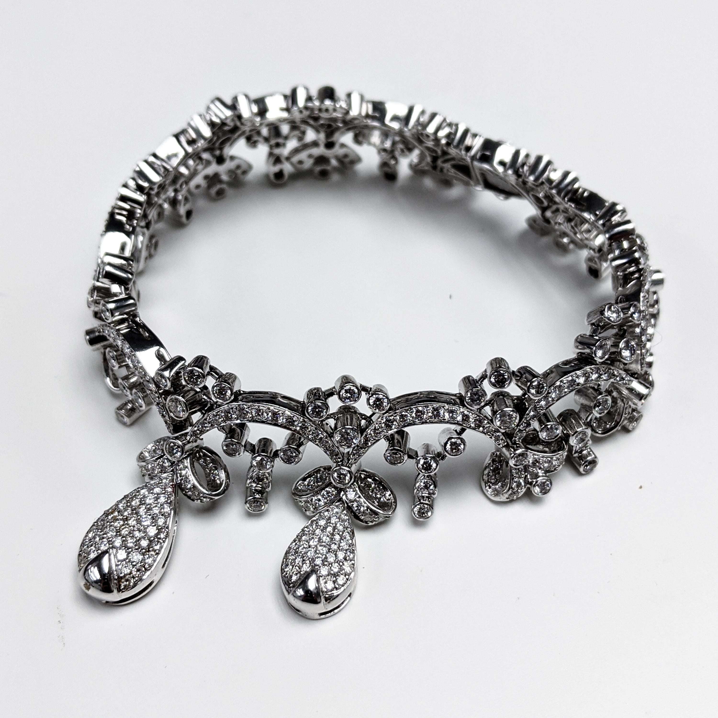 Artisan 18 Karat Tiara Round Diamond Bracelet For Sale