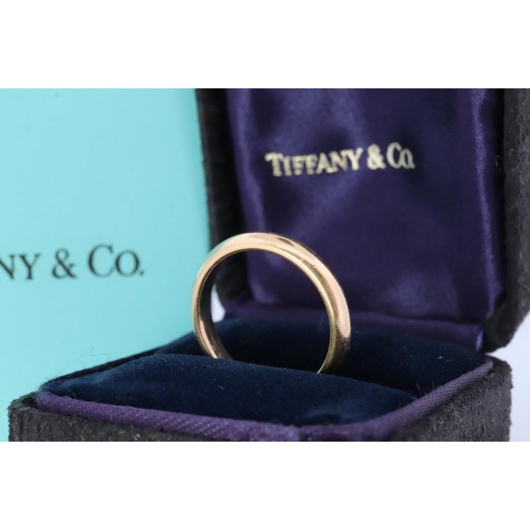 18k Tiffany and Co. band. 18k Tiffany Company wedding band. Comfort Fit Vintage 4