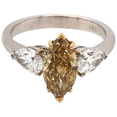 18 Karat Tow-Tone Gold and Diamond 3-Stone Ring