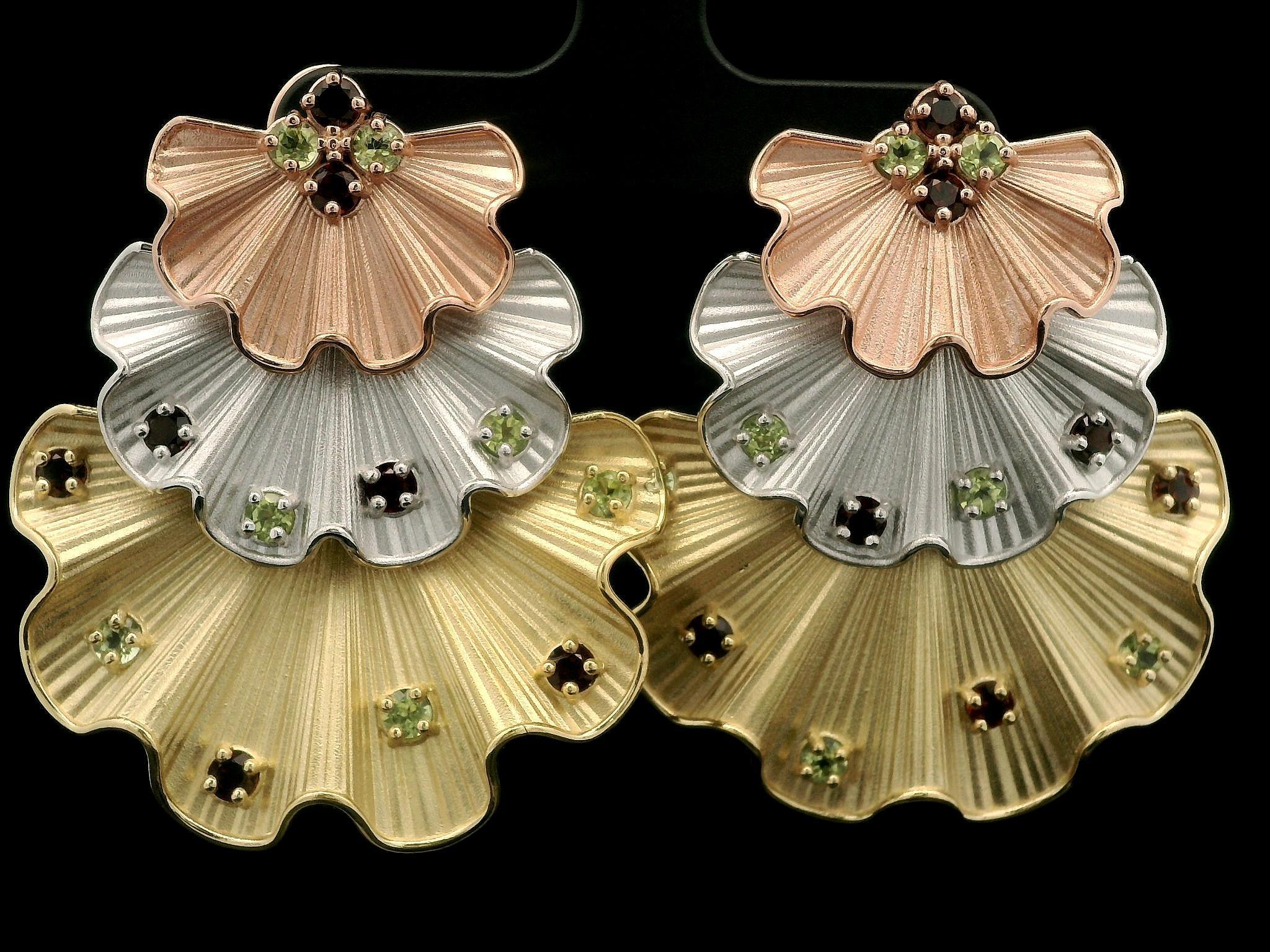 18k Tri Color Gold Red Green Natural Gemstones Textured Ruffled Flared Earrings For Sale 2