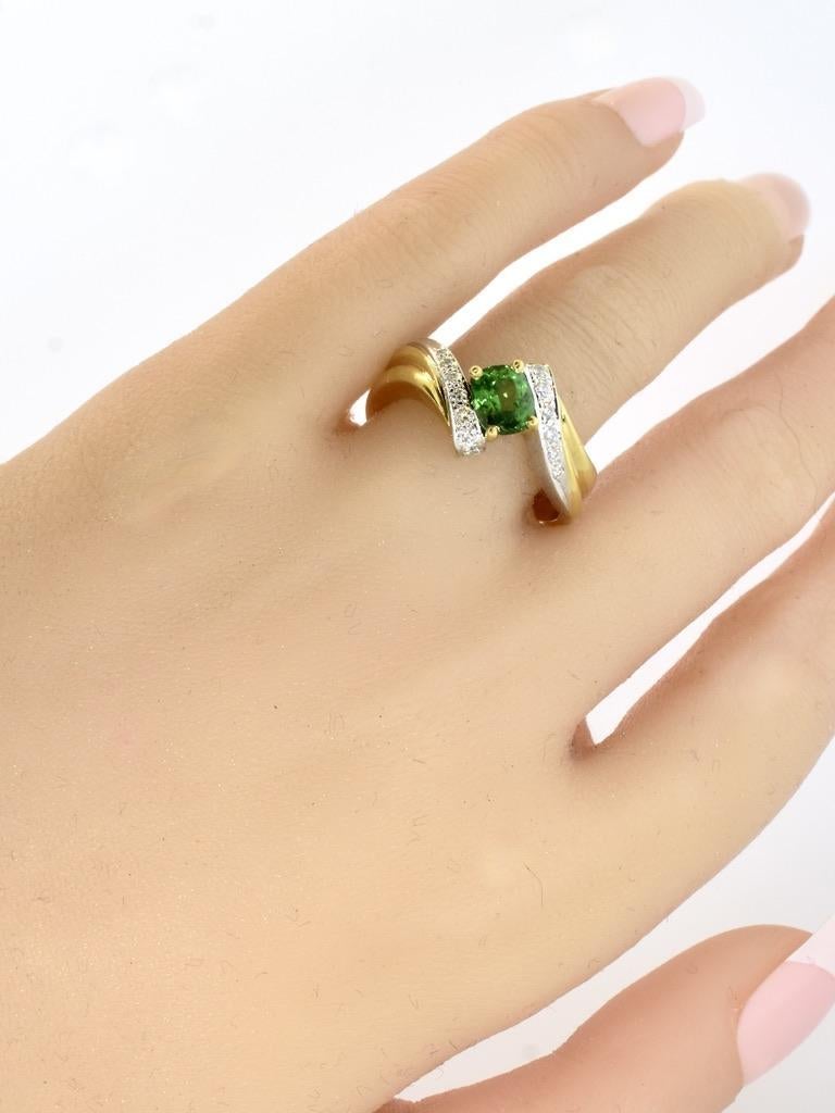 Brilliant Cut 18K, Tsavorite and Diamond Vintage Ring For Sale