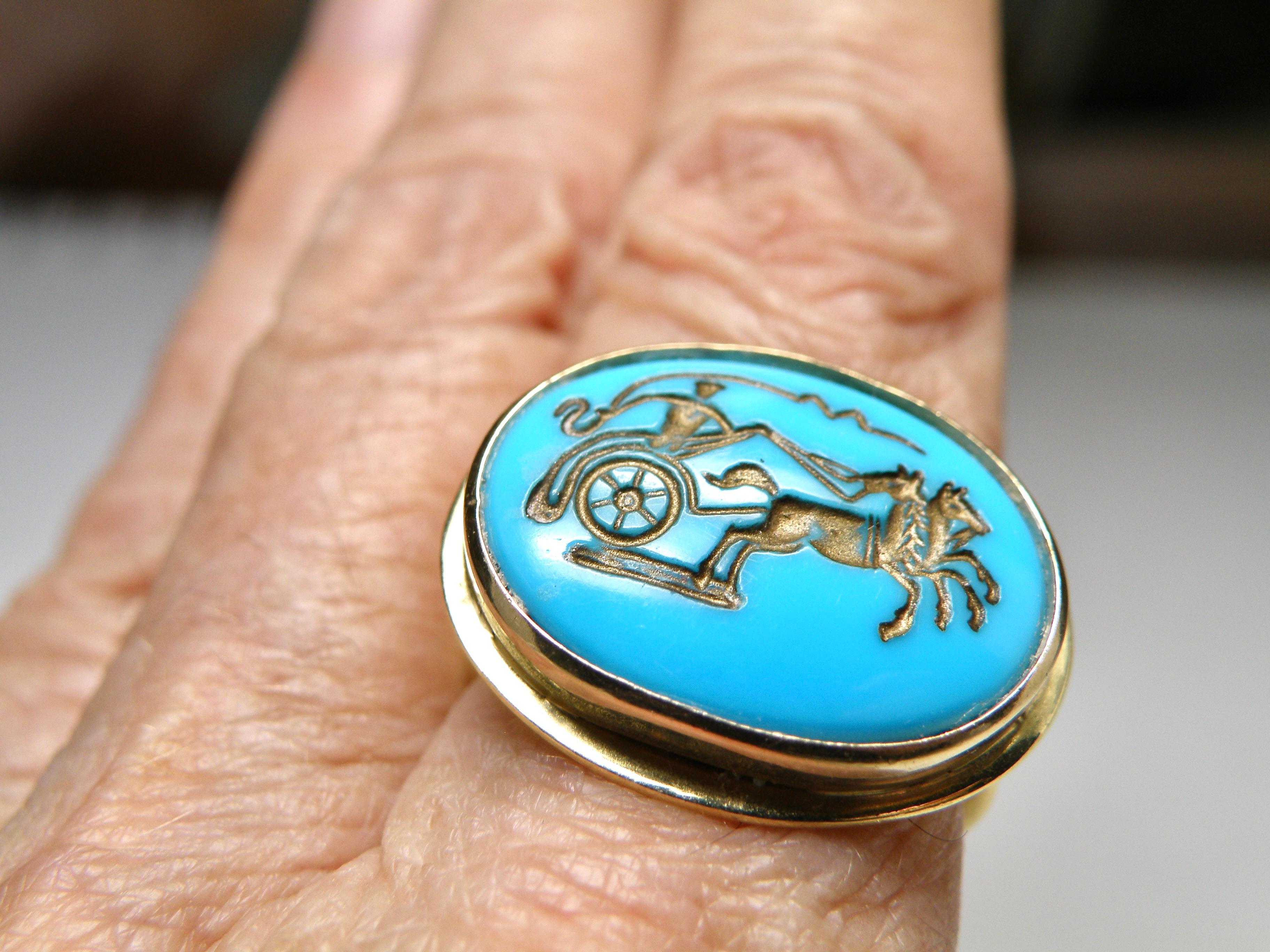 Women's or Men's 18k Turquoise ring, carved charioteer intaglio For Sale