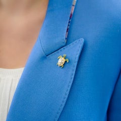 18K Gold Green Garnet Turtle Brooch with Shell Layer