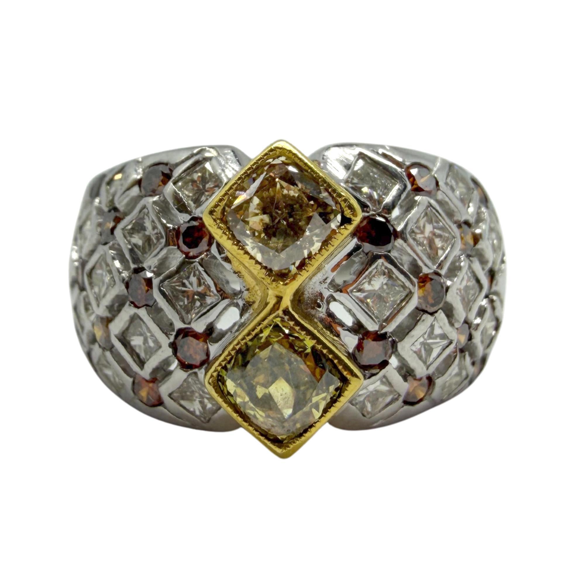Anello astratto a fascia larga con diamante bianco e marrone bicolore 18K - misura 6,25 In condizioni buone in vendita a New York, NY