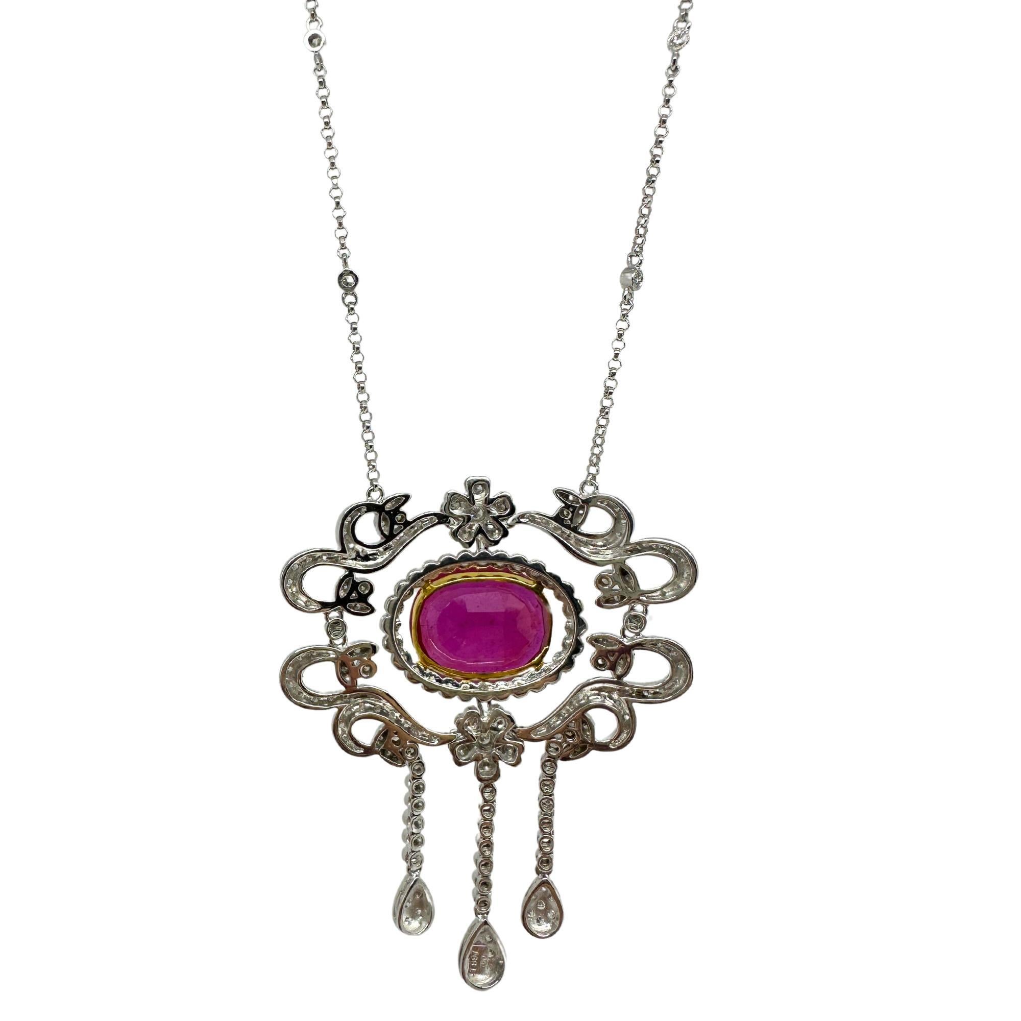 Collana bicolore in diamanti e rubini africani 18K In condizioni buone in vendita a New York, NY
