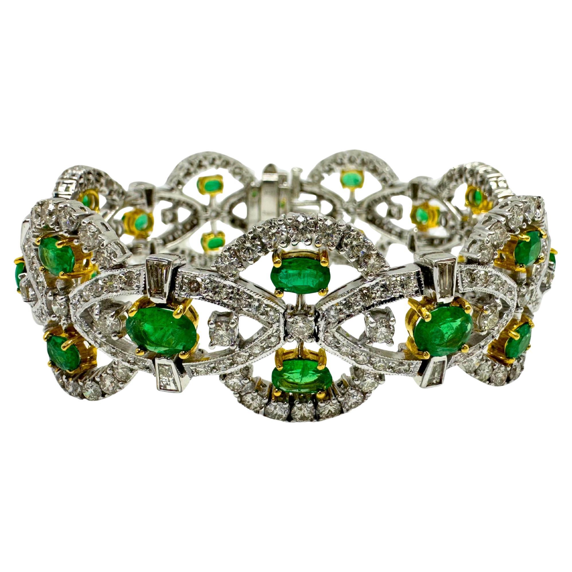 18K Two Tone Diamond and Emerald Bracelet