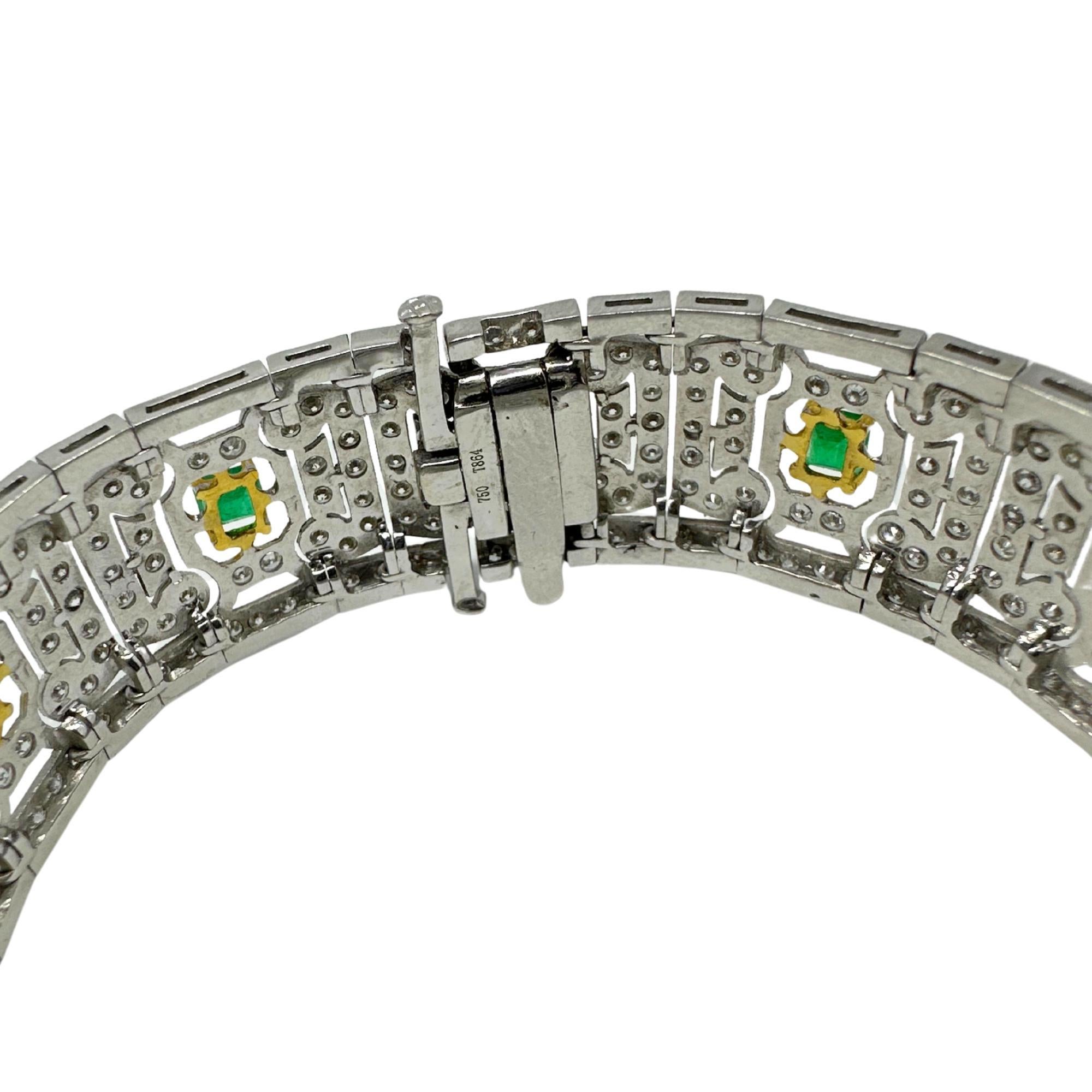 Bracelet ajouré en diamants et émeraudes 18K bicolores en vente 5