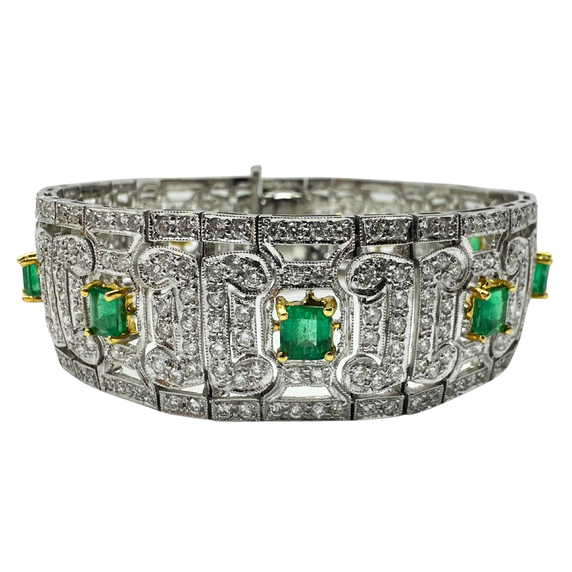 Bracelet ajouré en diamants et émeraudes 18K bicolores en vente 2