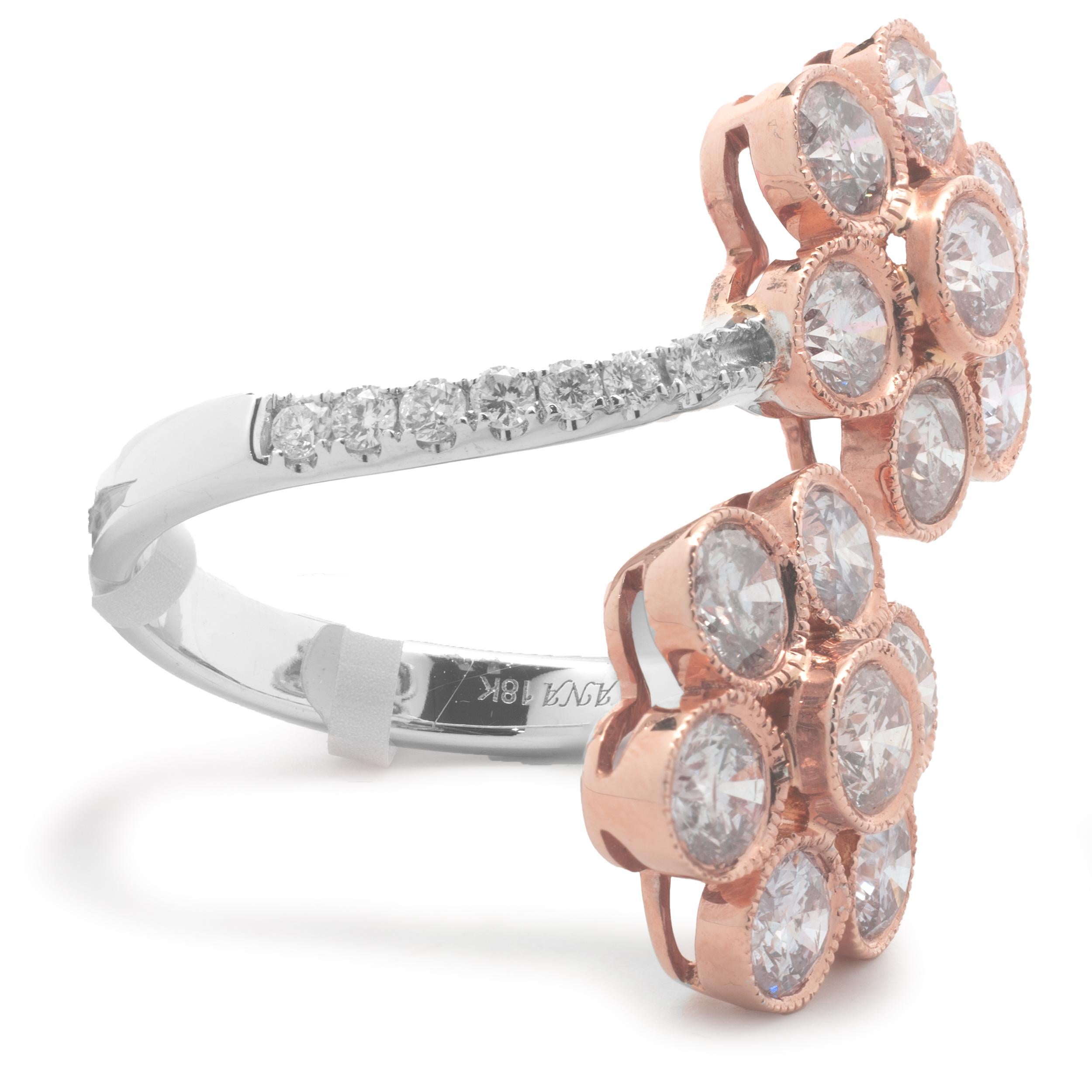 Designer: Sonderanfertigung
MATERIAL: 18k Weiß- und Roségold
Rosa Diamanten: 14 runde Diamanten im Brillantschliff = 2,37cttw
Farbe: rosa
Diamanten: 14 runde Brillantschliffe = .20cttw
Farbe: G
Klarheit: VS
Größe: 7 (bitte erlauben Sie zwei