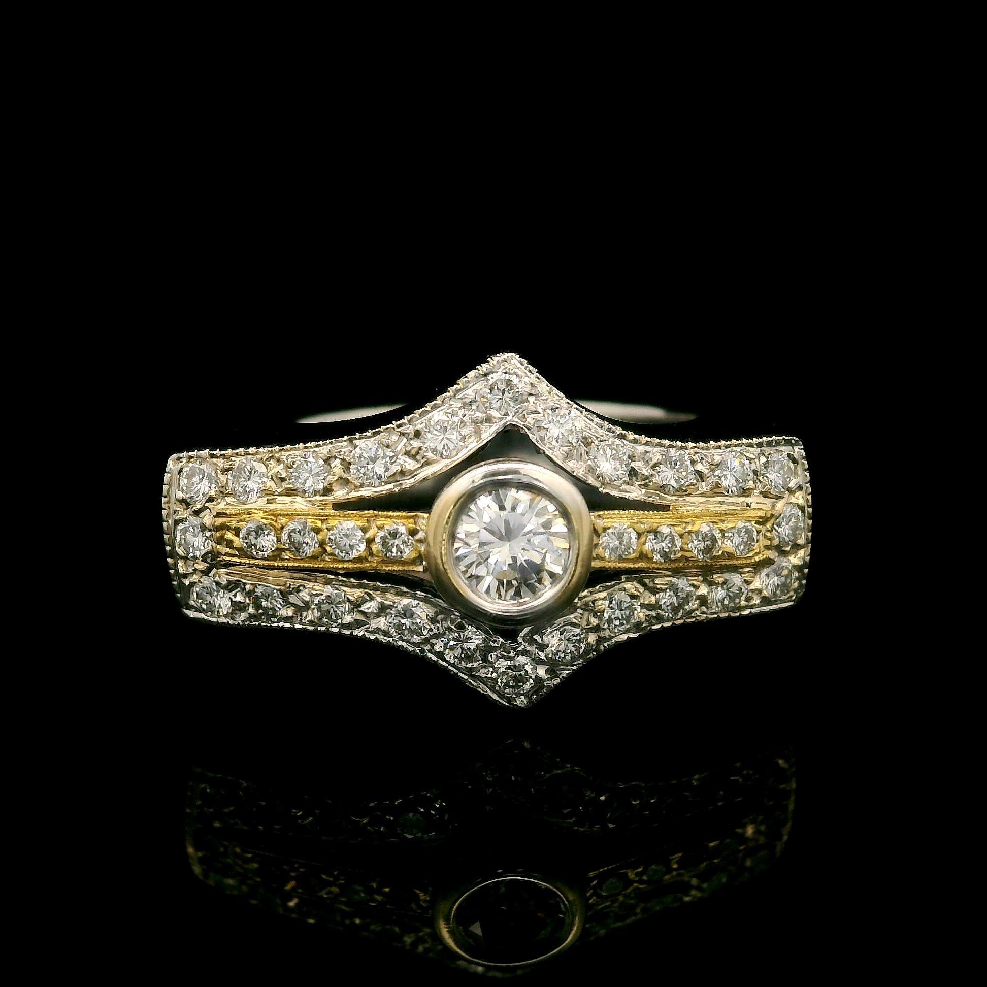 Brilliant Cut 18k Two Tone Gold 0.64ctw Pave & Bezel Diamond Covered East West Cocktail Ring For Sale