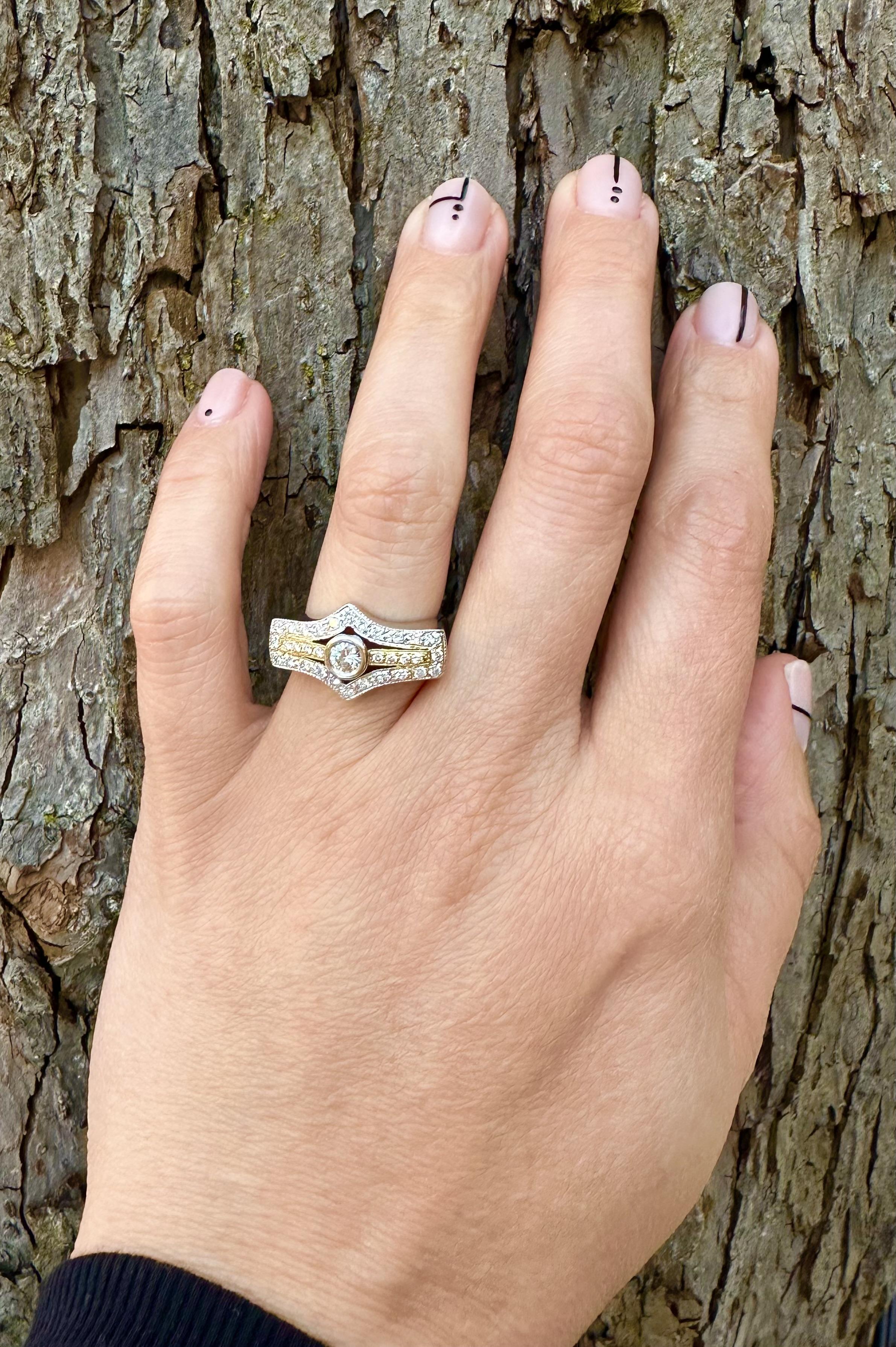 18k Two Tone Gold 0.64ctw Pave & Bezel Diamond Covered East West Cocktail Ring For Sale 1