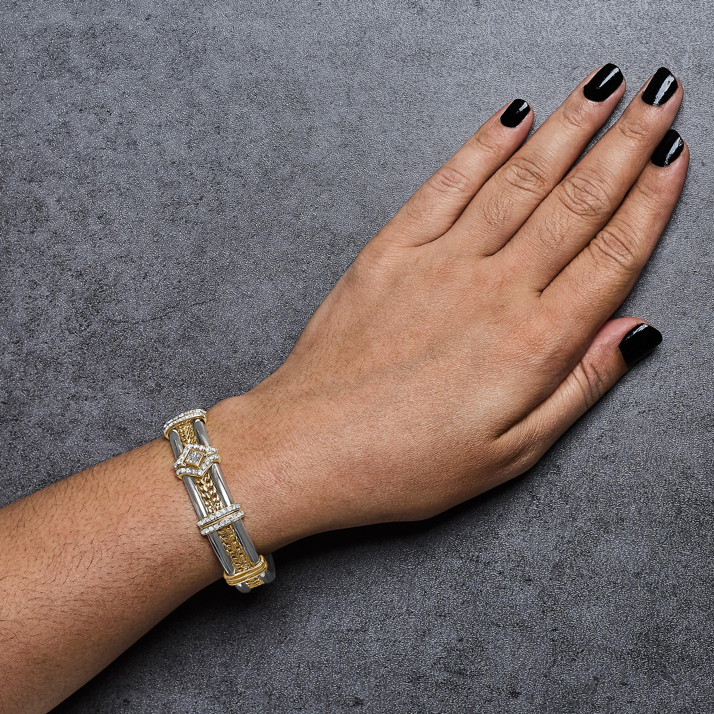 Bracelet à manchette ouverte en or bicolore 18K avec 1 1/2 cttw de diamant Neuf à New York, NY