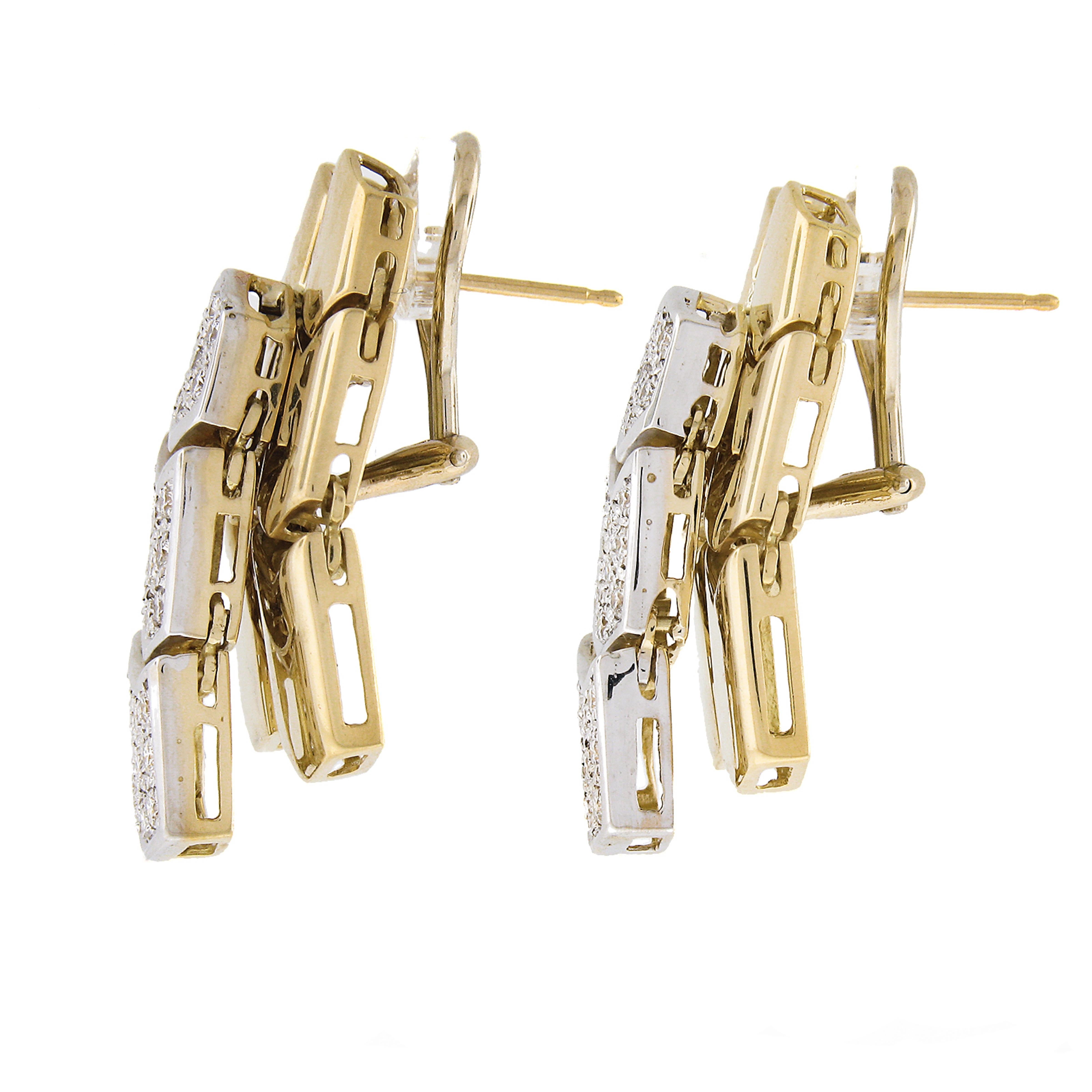 Pendientes Colgantes de Oro de Dos Tonos de 18 quilates y 1,25 quilates de Diamante Chevron Flexible en Excelente estado para la venta en Montclair, NJ