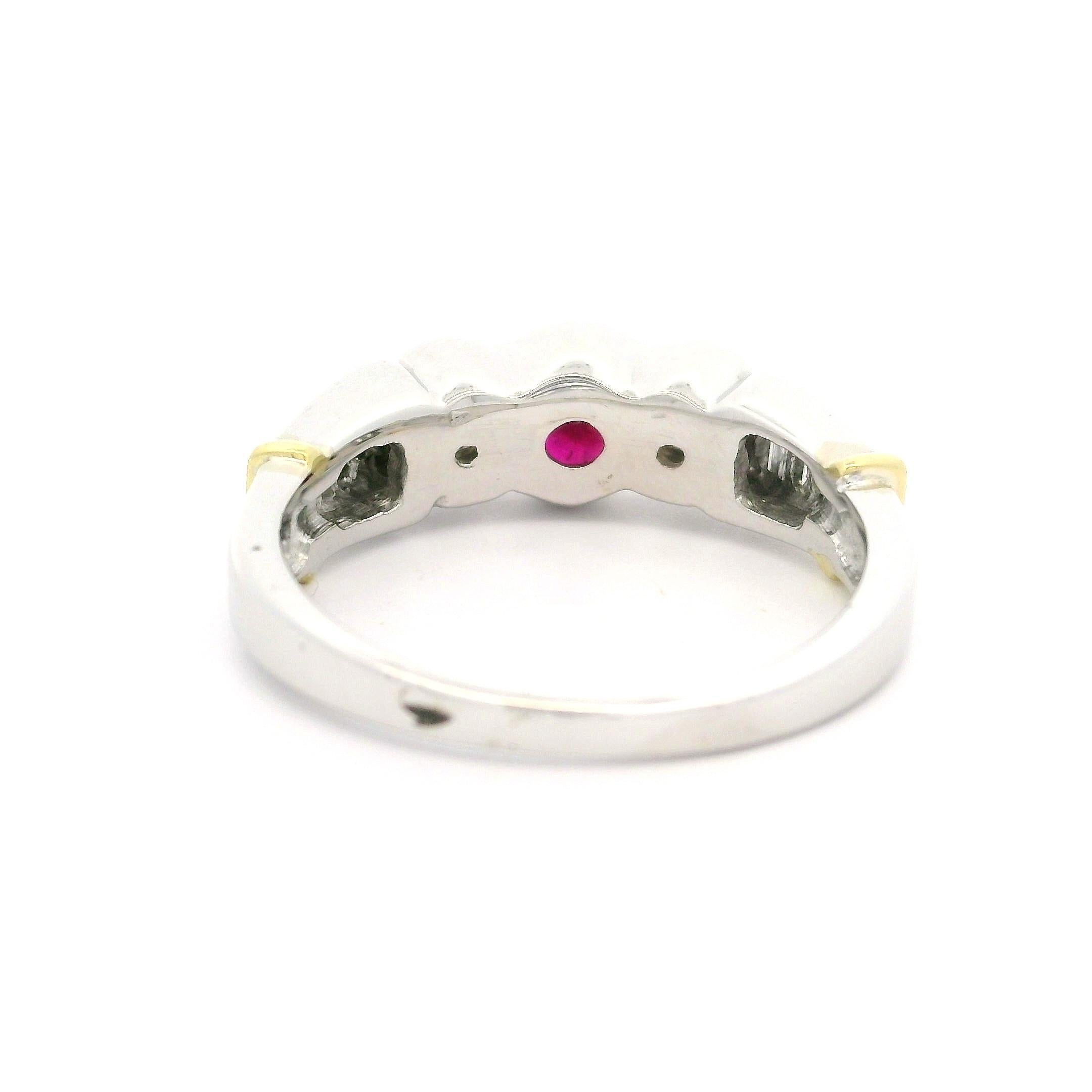 18k Two Tone Gold 1.32ctw Round Ruby w/ Baguette Diamond Band Ring For Sale 2
