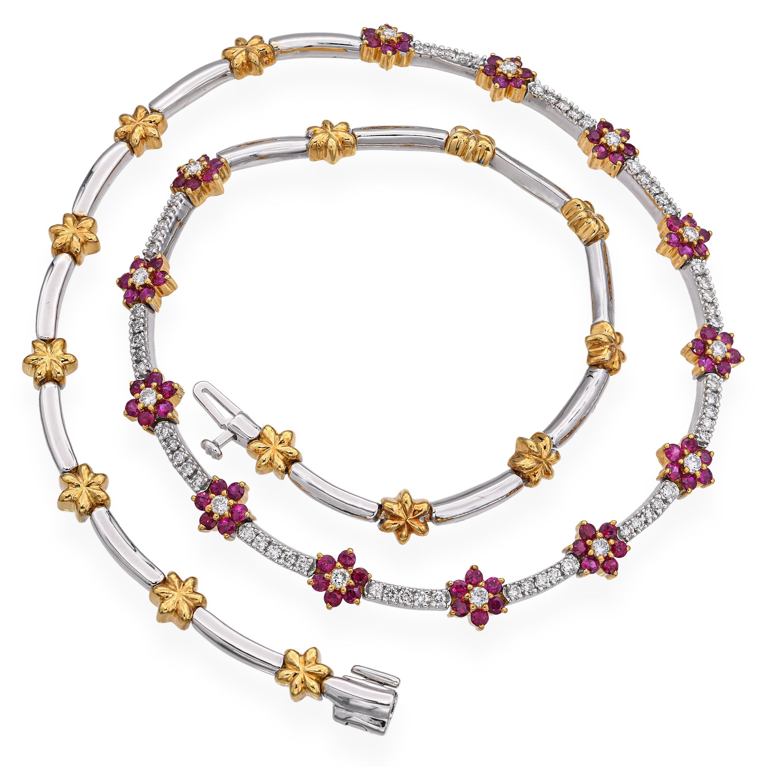 Donna Collana floreale in oro 18k bicolore con rubino da 2,34tcw e diamante da 2,25tcw in vendita