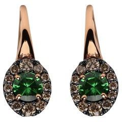 Boucles d'oreilles en or bicolore 18 carats avec diamants bruns de 3/8 carats et tsavorite verte