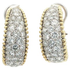 Orecchini a polsino in oro 18k bicolore con diamanti rotondi di alta qualità da 3 ct.