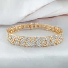 18K Two-Tone Gold 5.35 Carat Natural Diamond Geometric Link Bracelet