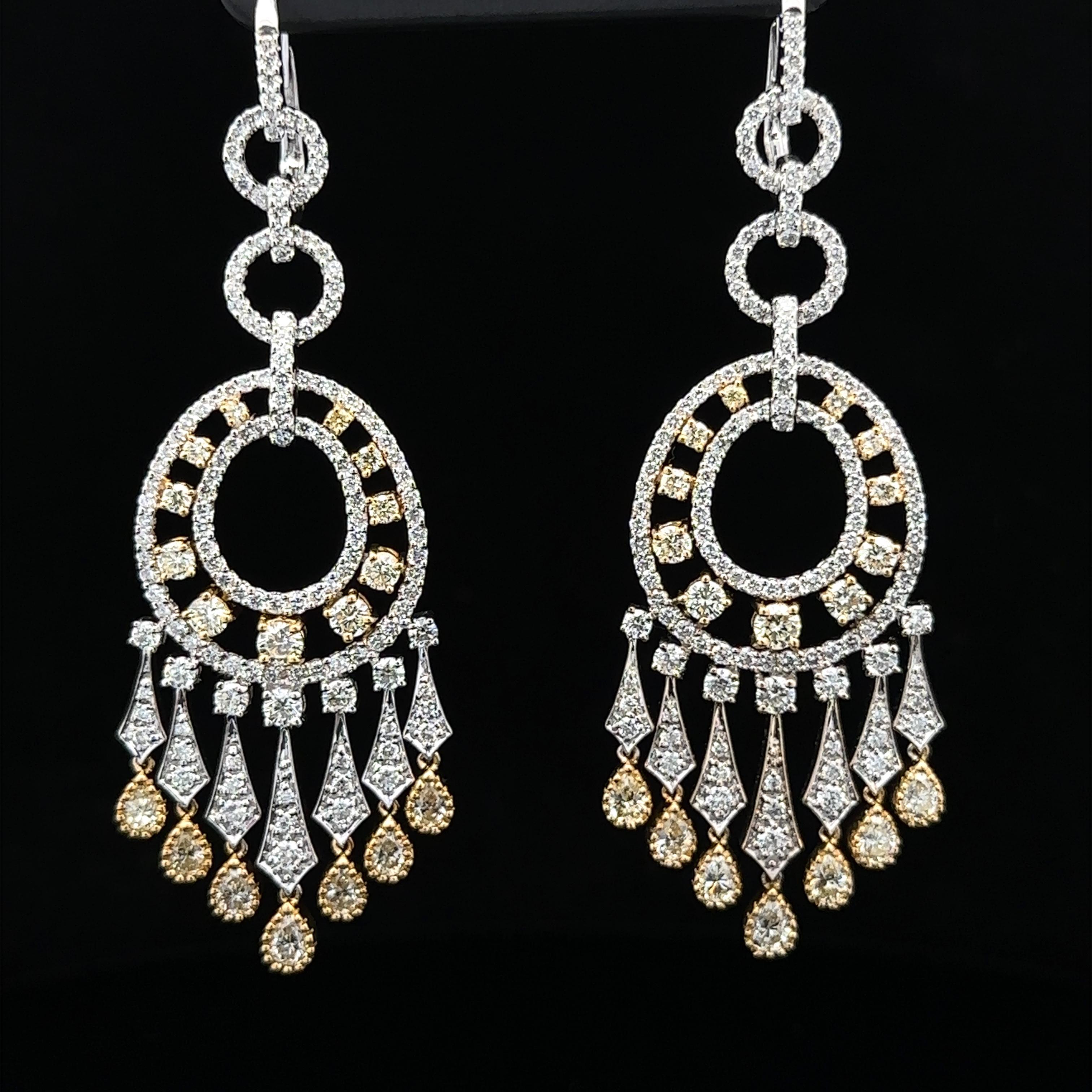 18k Two Tone Gold 7.90ct Fancy Yellow & White Diamond Dangle Chandelier Earrings For Sale 4
