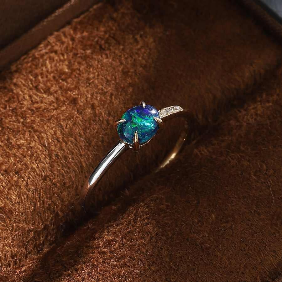 18K Two-Tone Gold Black Opal Diamond Wedding Band Engagement Ring In New Condition For Sale In Suwanee, GA