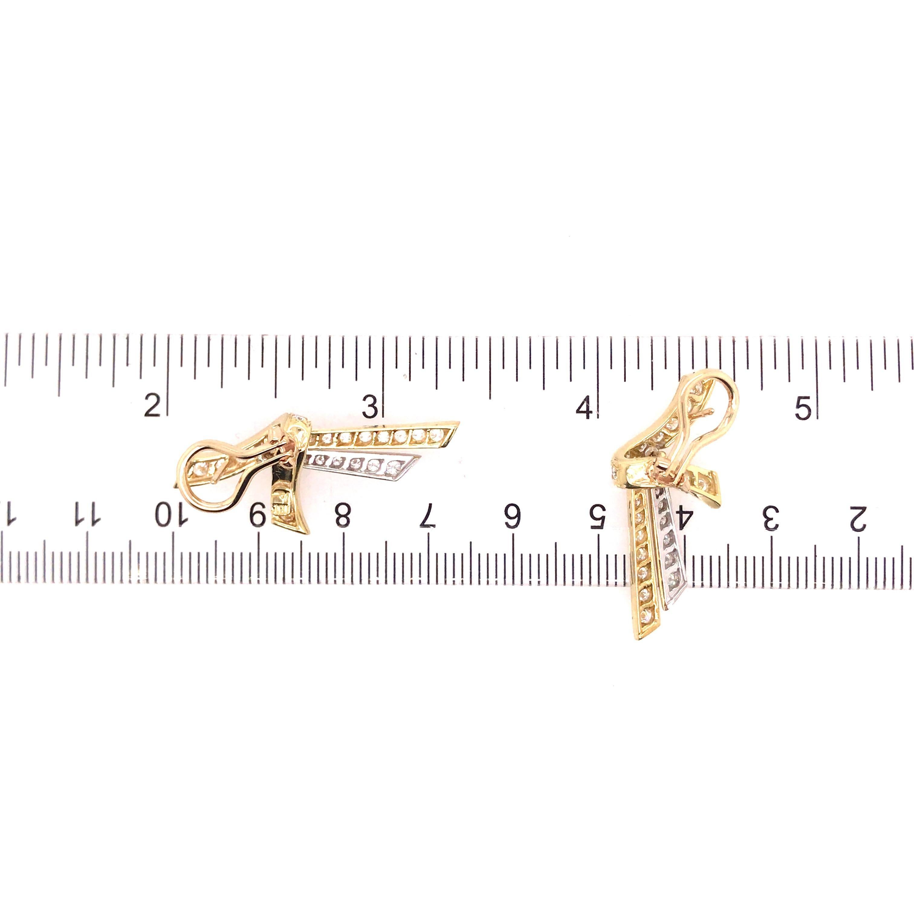 18K Two-Tone Gold Diamond Hanging Dangle Earrings For Sale 3