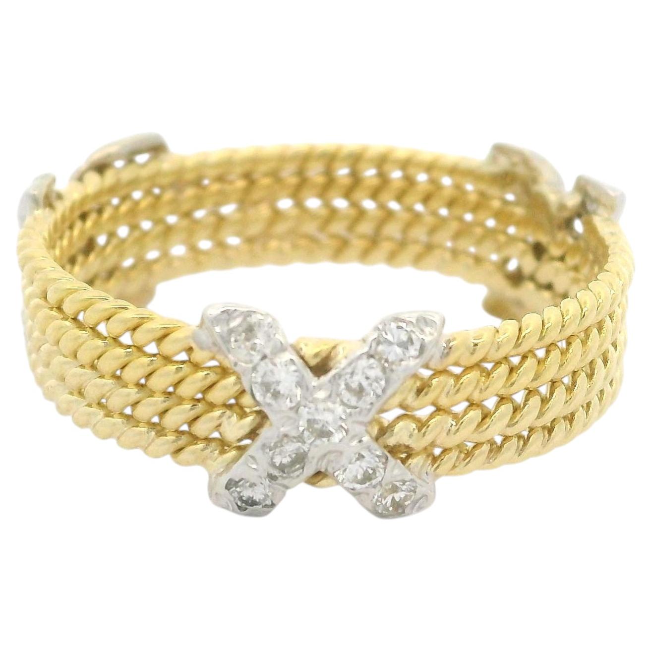 Anillo de alambre trenzado de oro bicolor de 18 quilates con diamantes en forma de "X" eterna de 3 filas