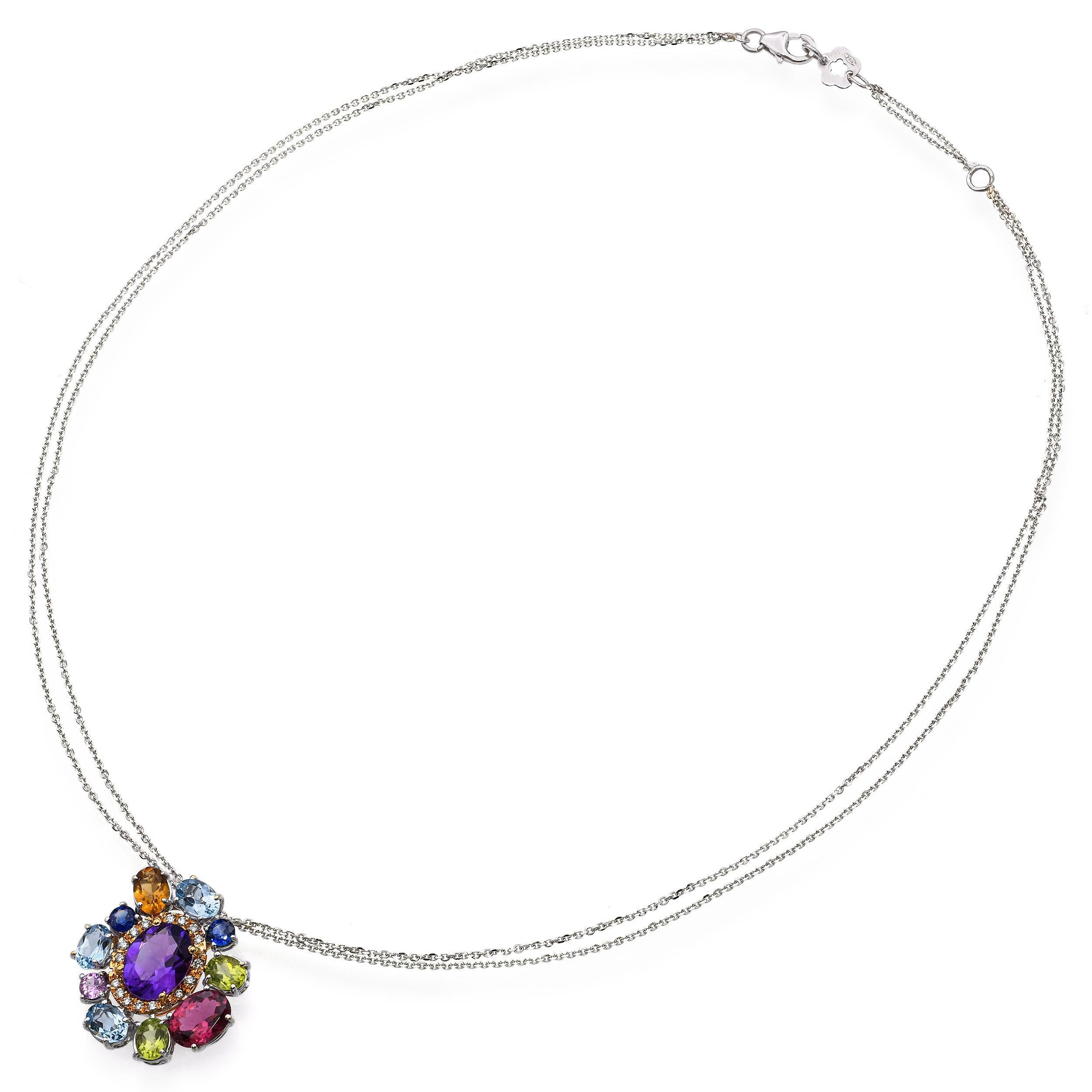 Collana con ciondolo in oro 18k bicolore con pietre e diamanti In condizioni buone in vendita a New York, NY