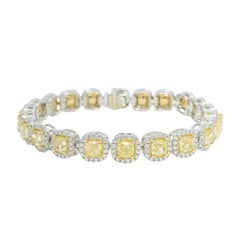 18k Two Tone Gold Natural Cushion Cut Yellow & White Diamond Station Bracelet