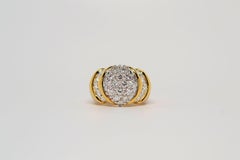18K Two Tone Gold Ring Set with Round Brilliant Cut Diamonds, 2.89 Carats