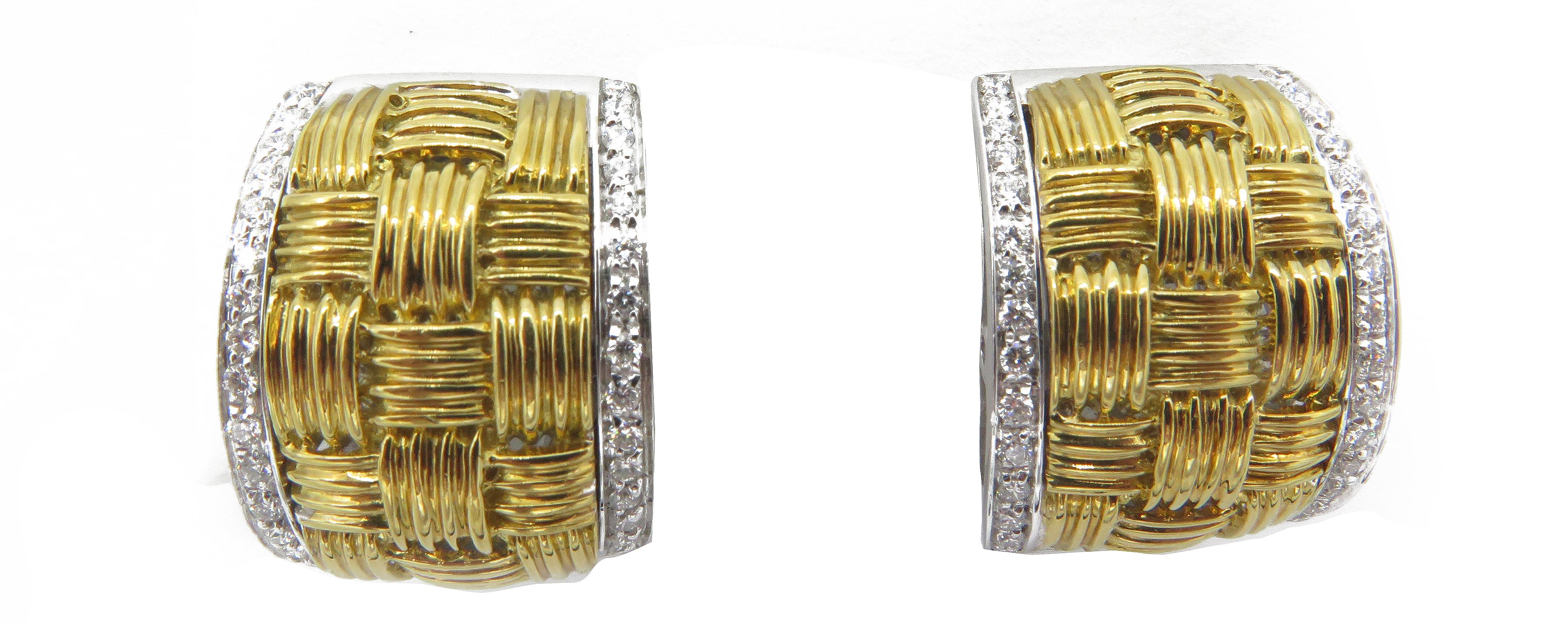0,64cts
.75 breit 1inch lang 
Weißgold & Gelbgold
20,39 Gramm