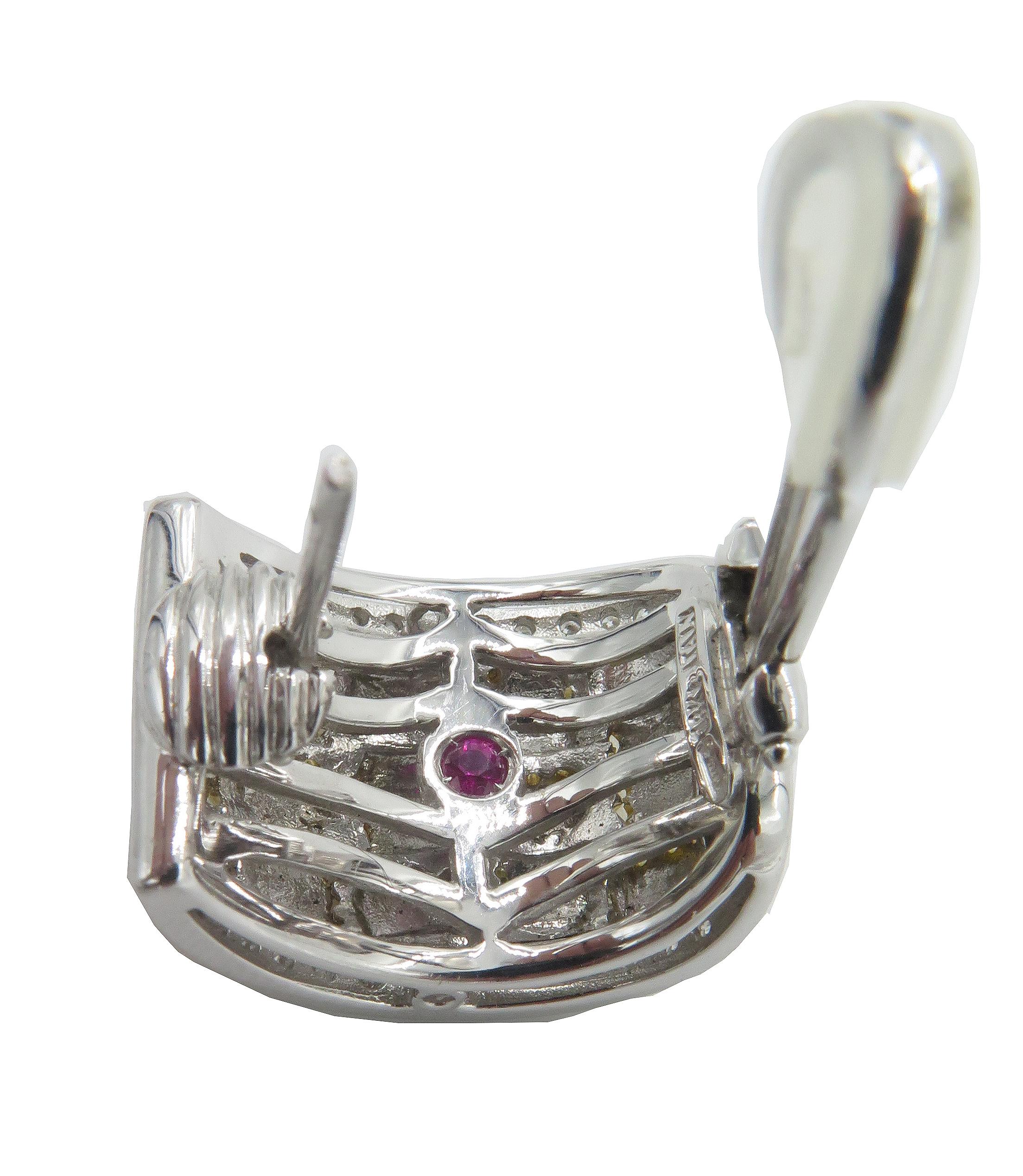 18 Karat zweifarbige Roberto Coin-Diamant-Ohrringe aus Gold im Zustand „Hervorragend“ im Angebot in West Palm Beach, FL