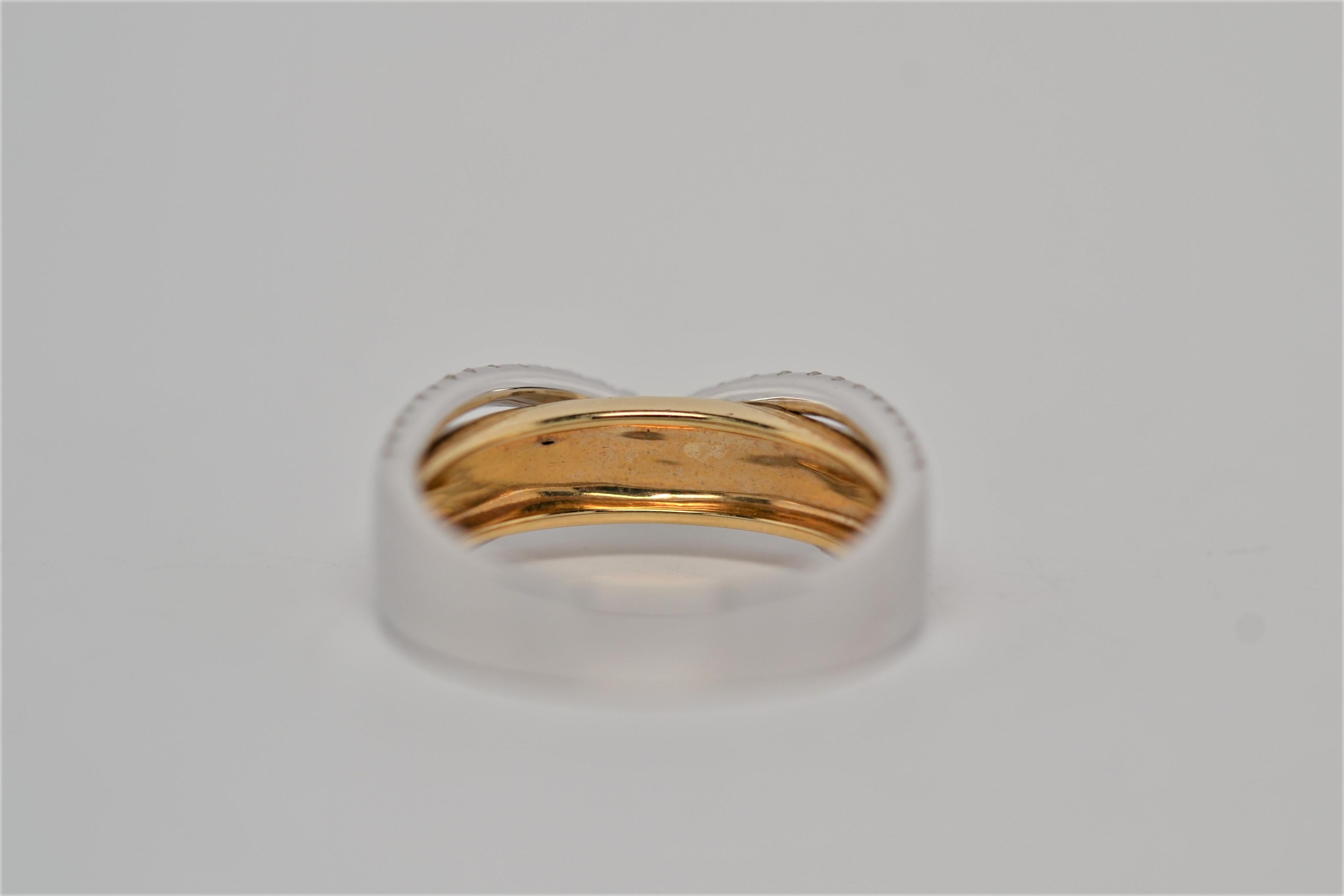 18K Two Tone Gold & Round Brilliant Cut Diamond Ring, 0.50 Carats For Sale 4