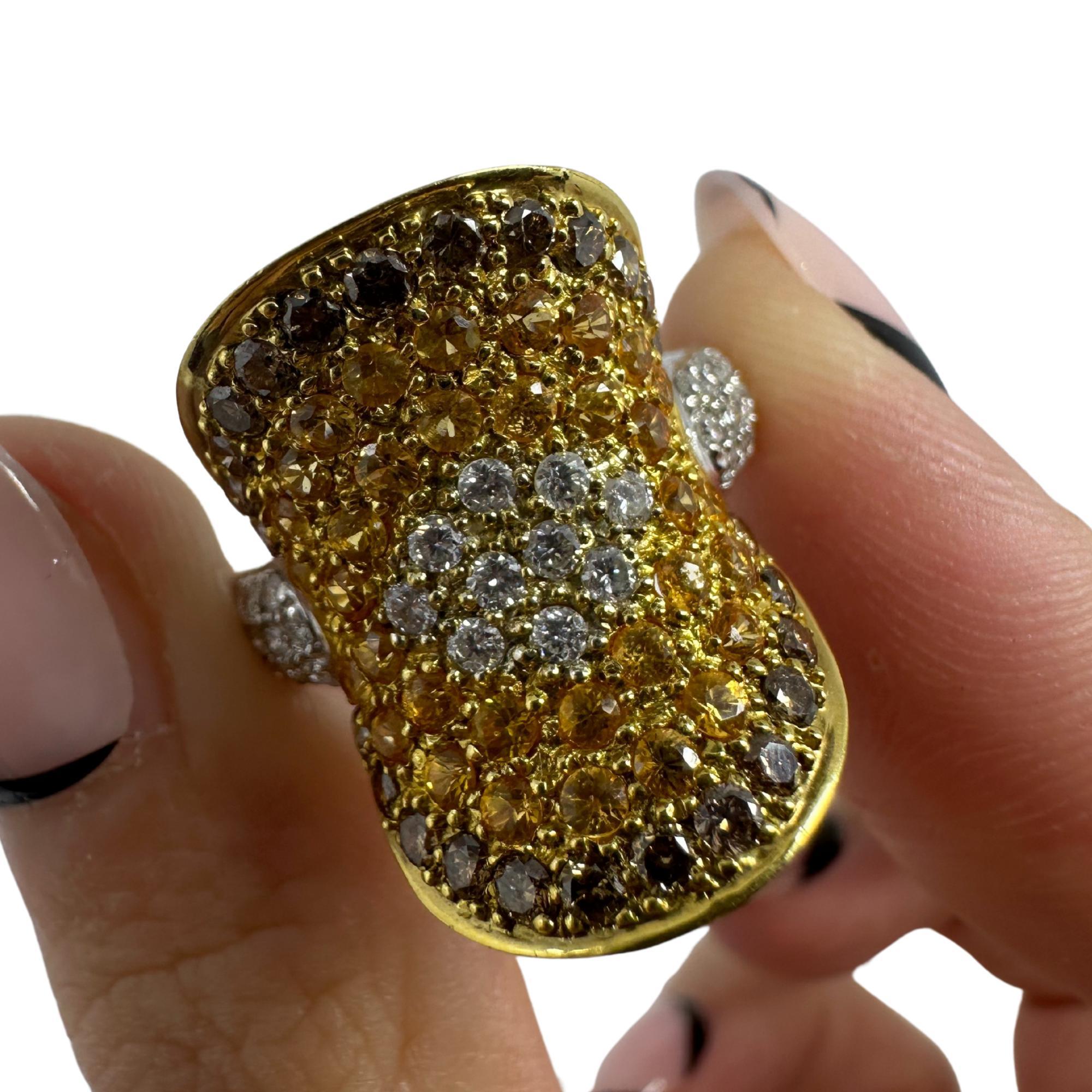 Anello cocktail con diamanti bicolore 18 carati in vendita 4