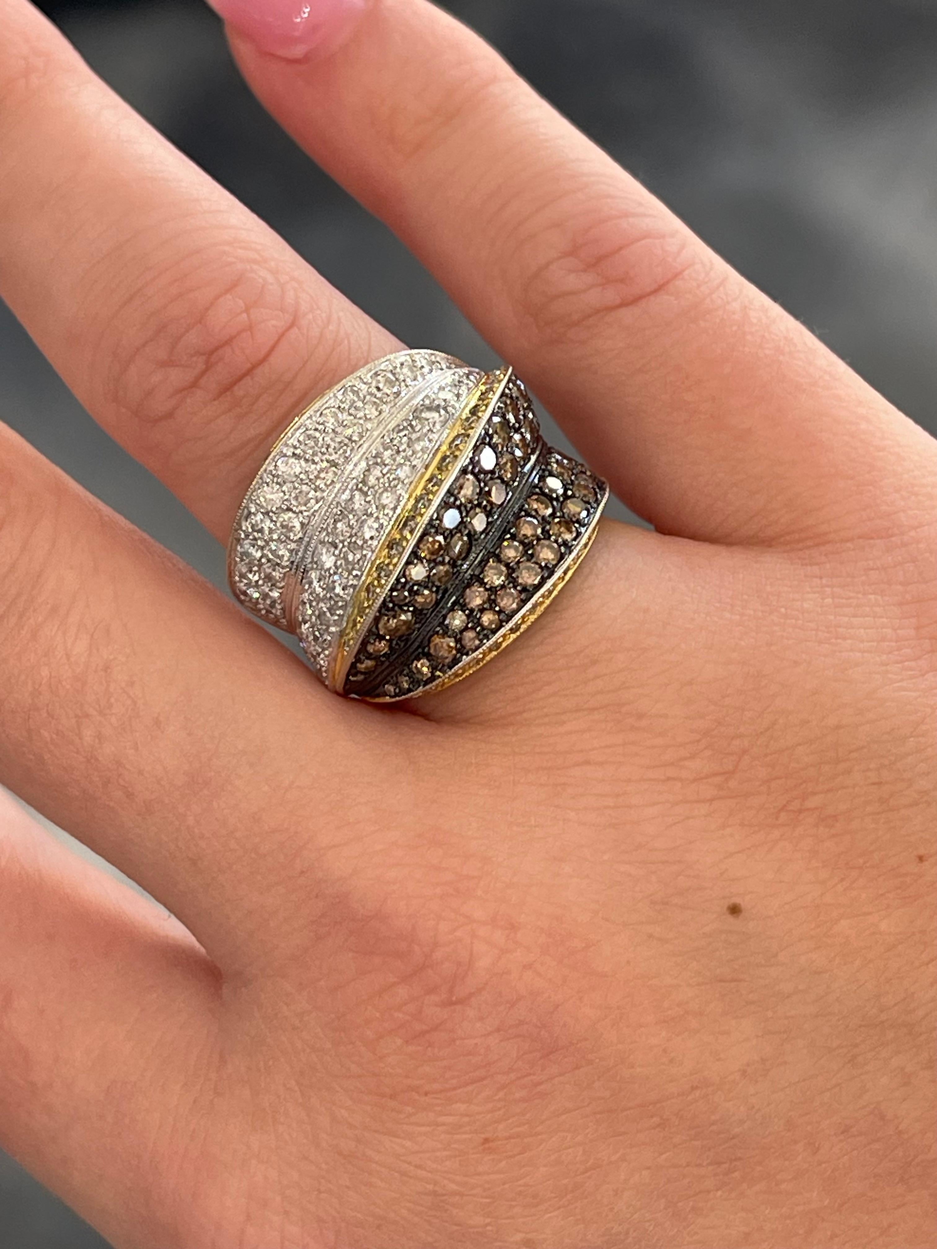 Women's 18K Two Toned Diamond Cocktail Ring  For Sale