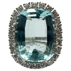 18K Van Cleef and Arpels Diamond and Aquamarine Ring